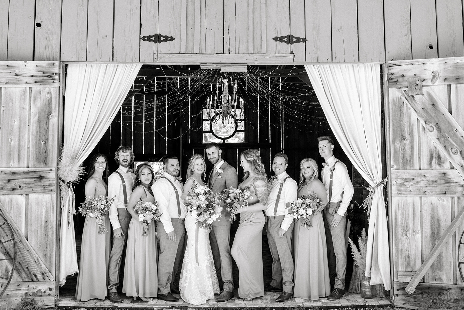 Sonora CA wedding party barn