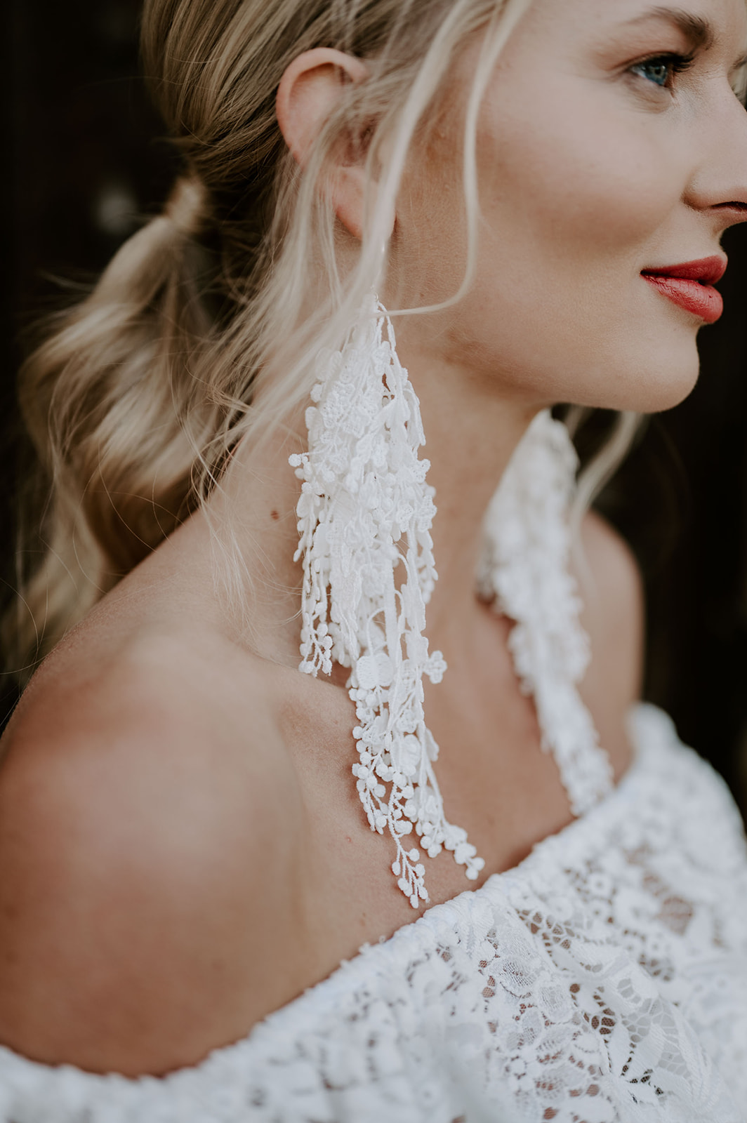 bride luxe white earrings