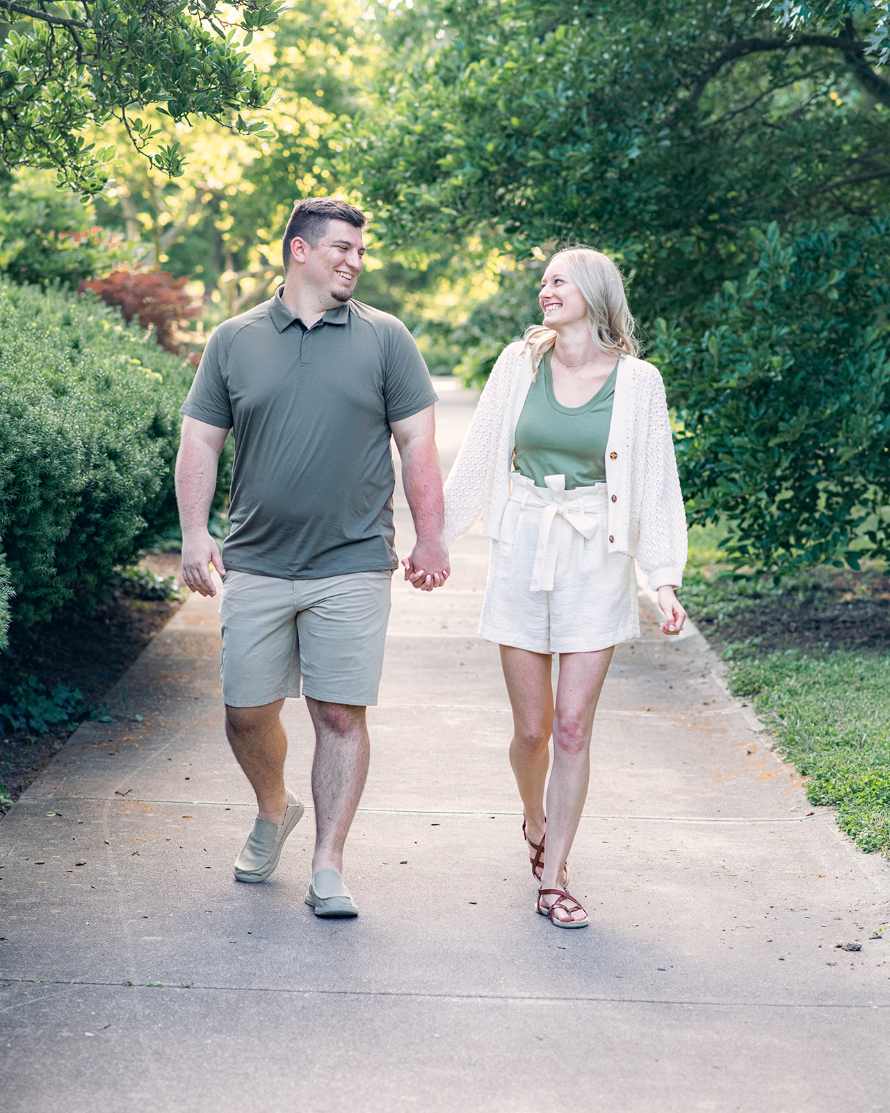 Engagement session in Ault Park