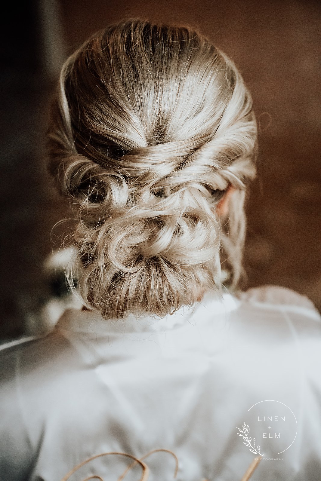 bride's hair cincinnati wedding photography