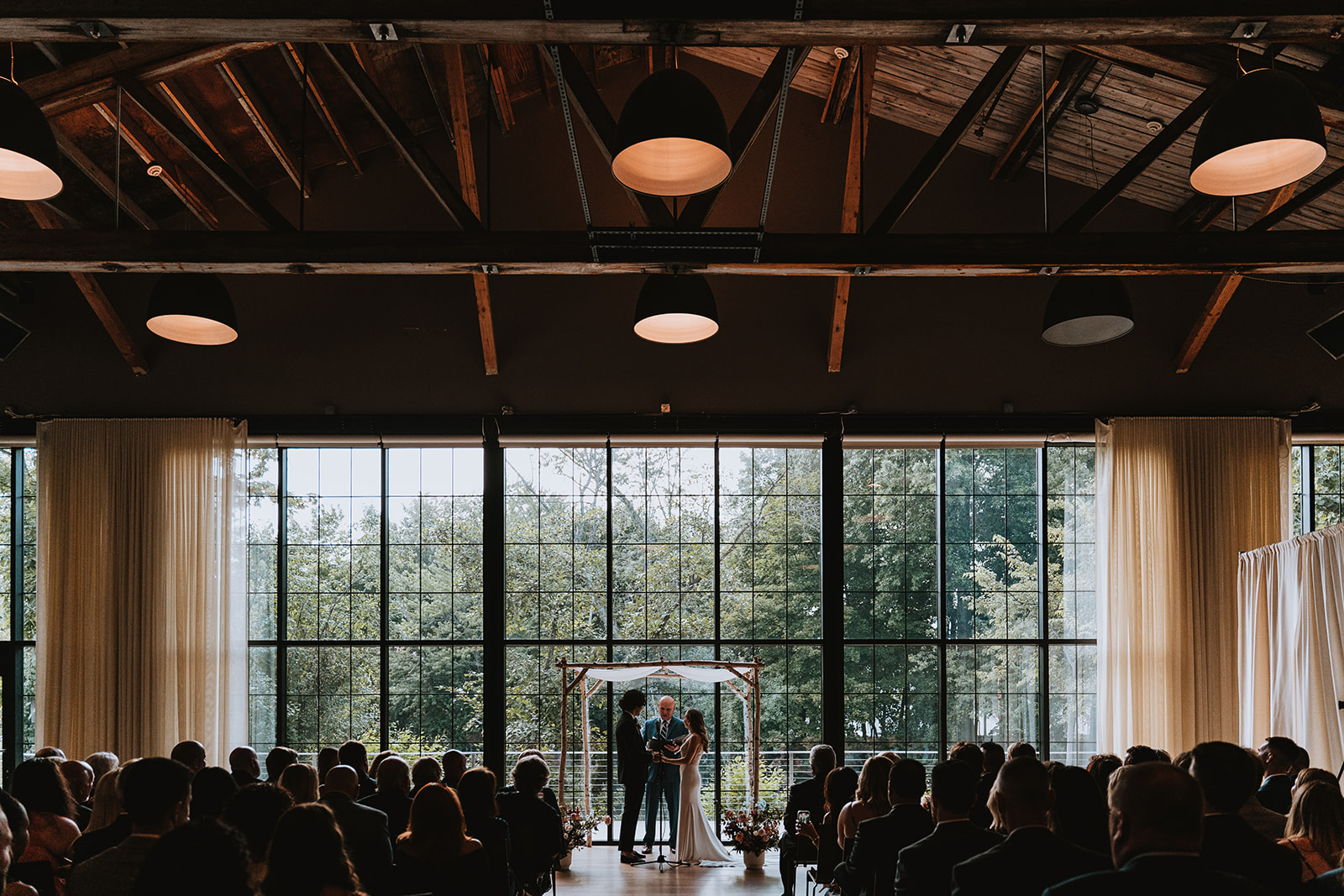 black tie wedding at the Roundhouse Beacon