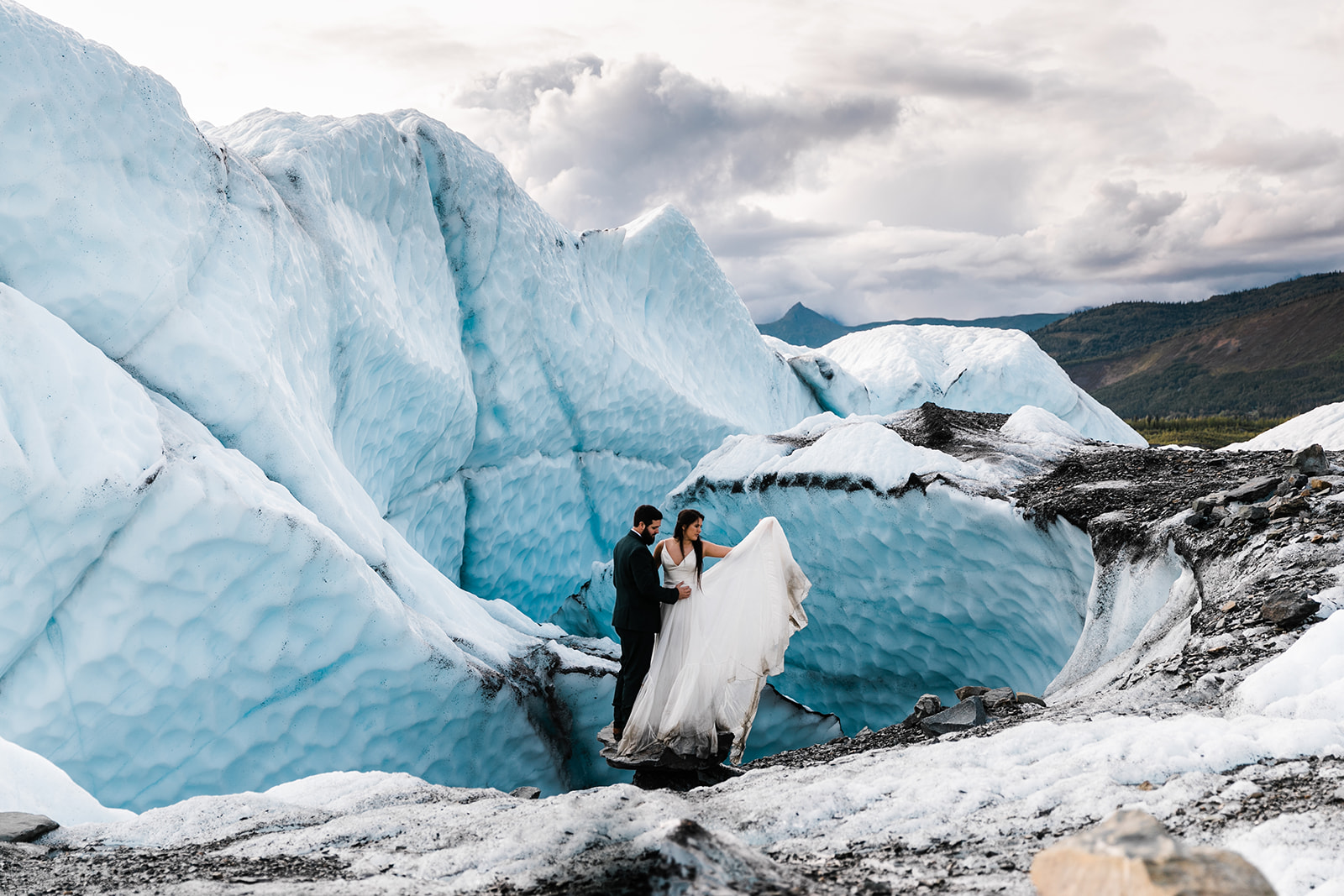 wedding photography on matanuska glacier