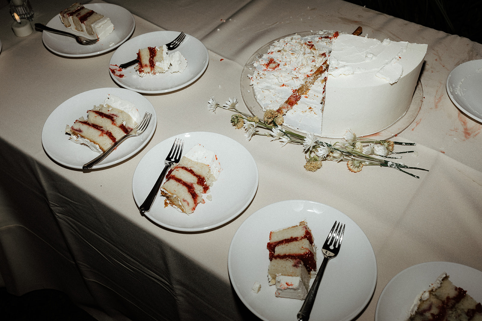 sliced wedding cake lake creek lodge 
