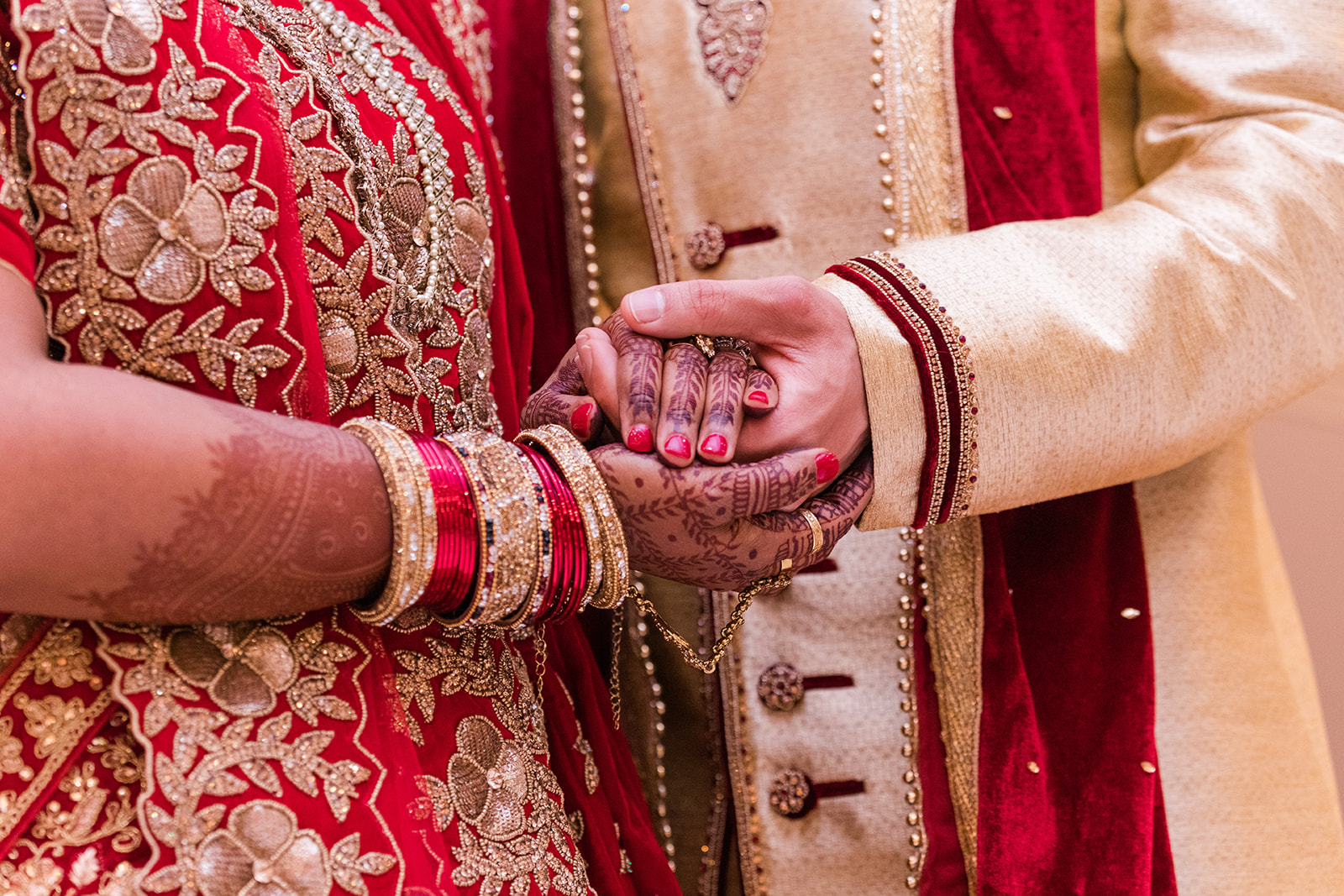 Gorgeous, Hindi wedding ceremony in Birmingham Alabama
