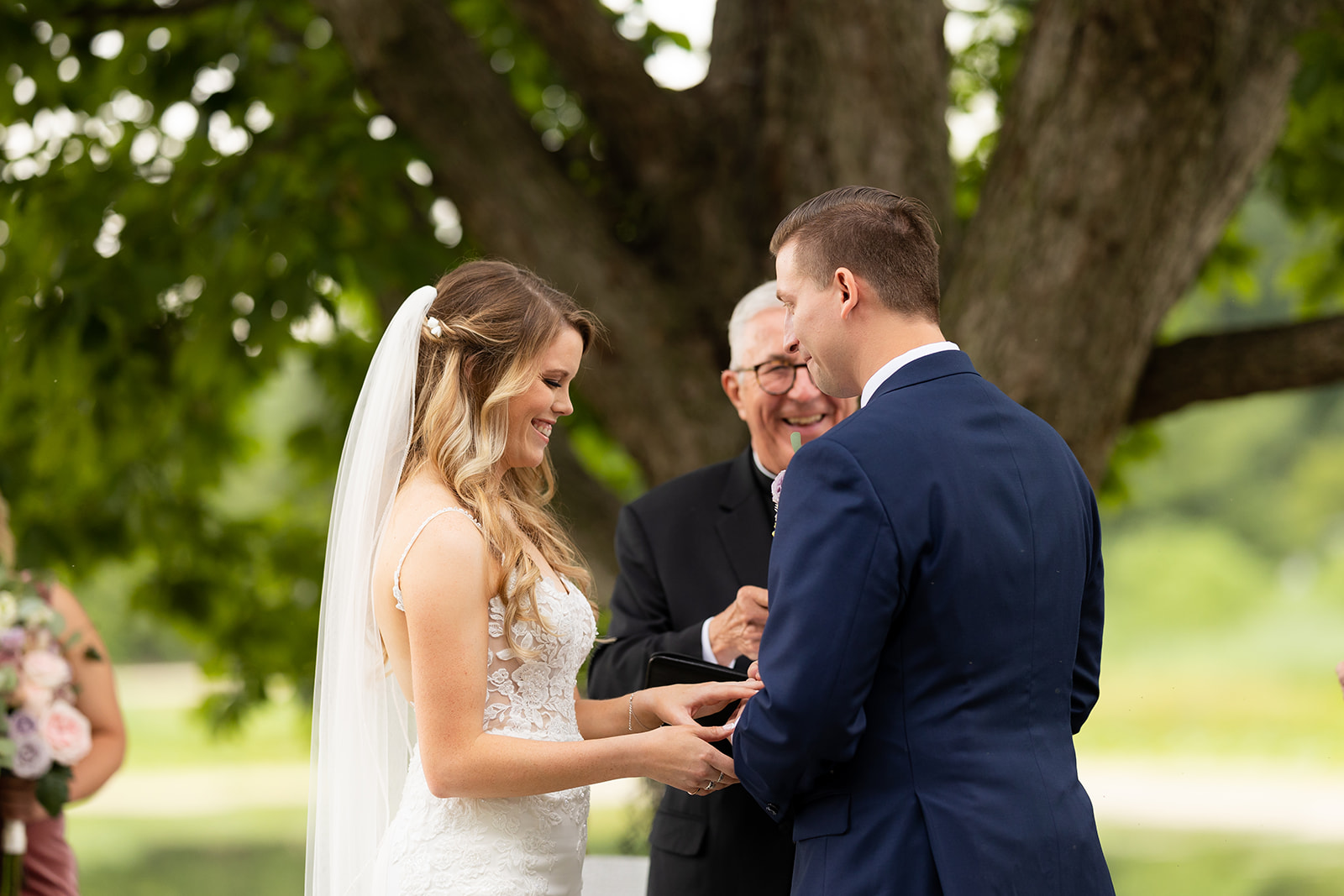 Morton Arboretum Recommended Wedding Photographer
