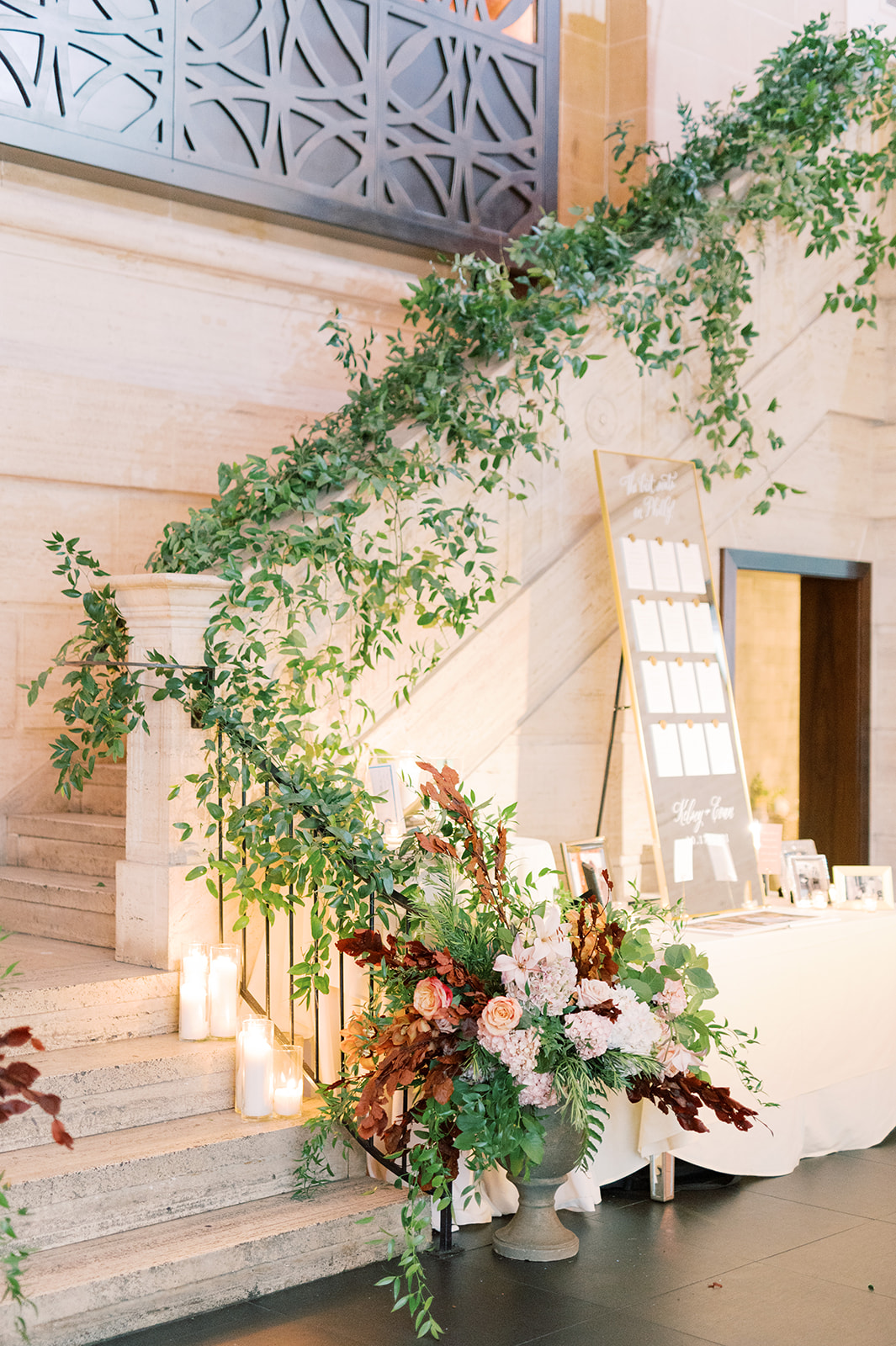 modern lush autumn florals in historic building for Classic and Airy AutumnWedding at Philadelphia’s Union Trust