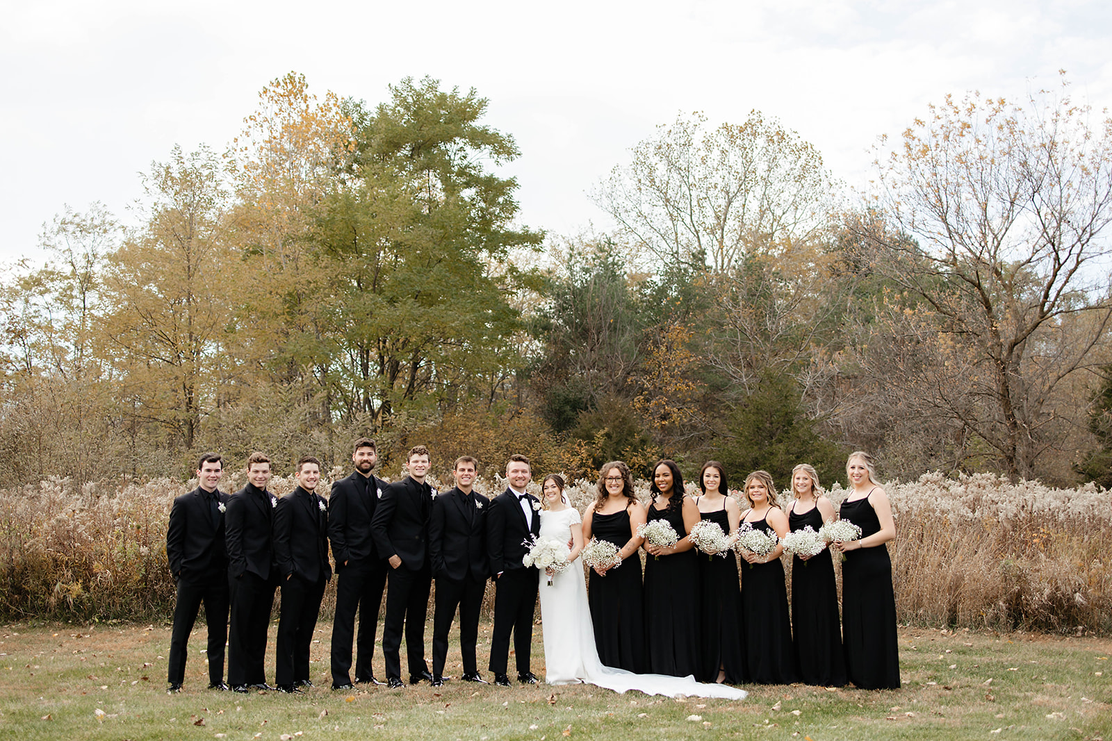 wedding party group photos | detroit wedding photographer 