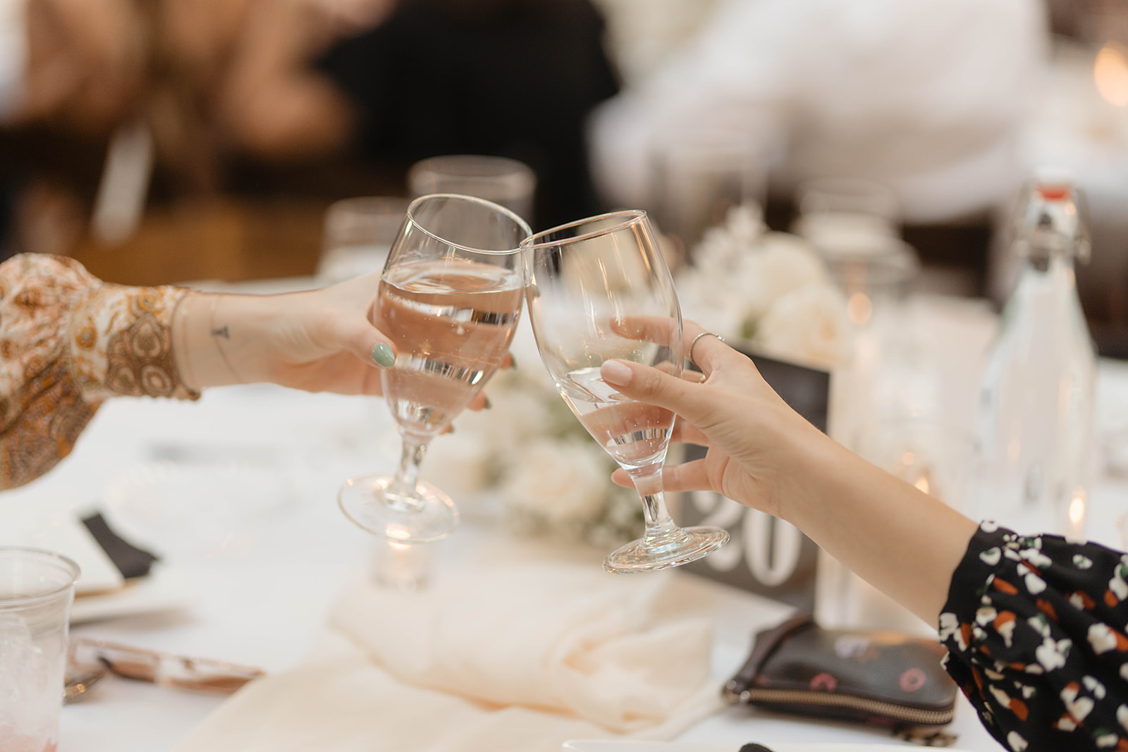 wedding toasts. | detroit wedding photographer 