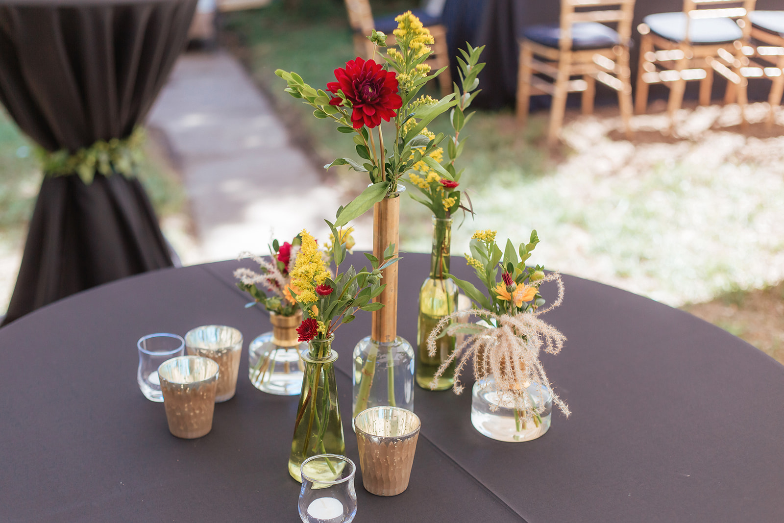 wedding tablescape for an outdoor table