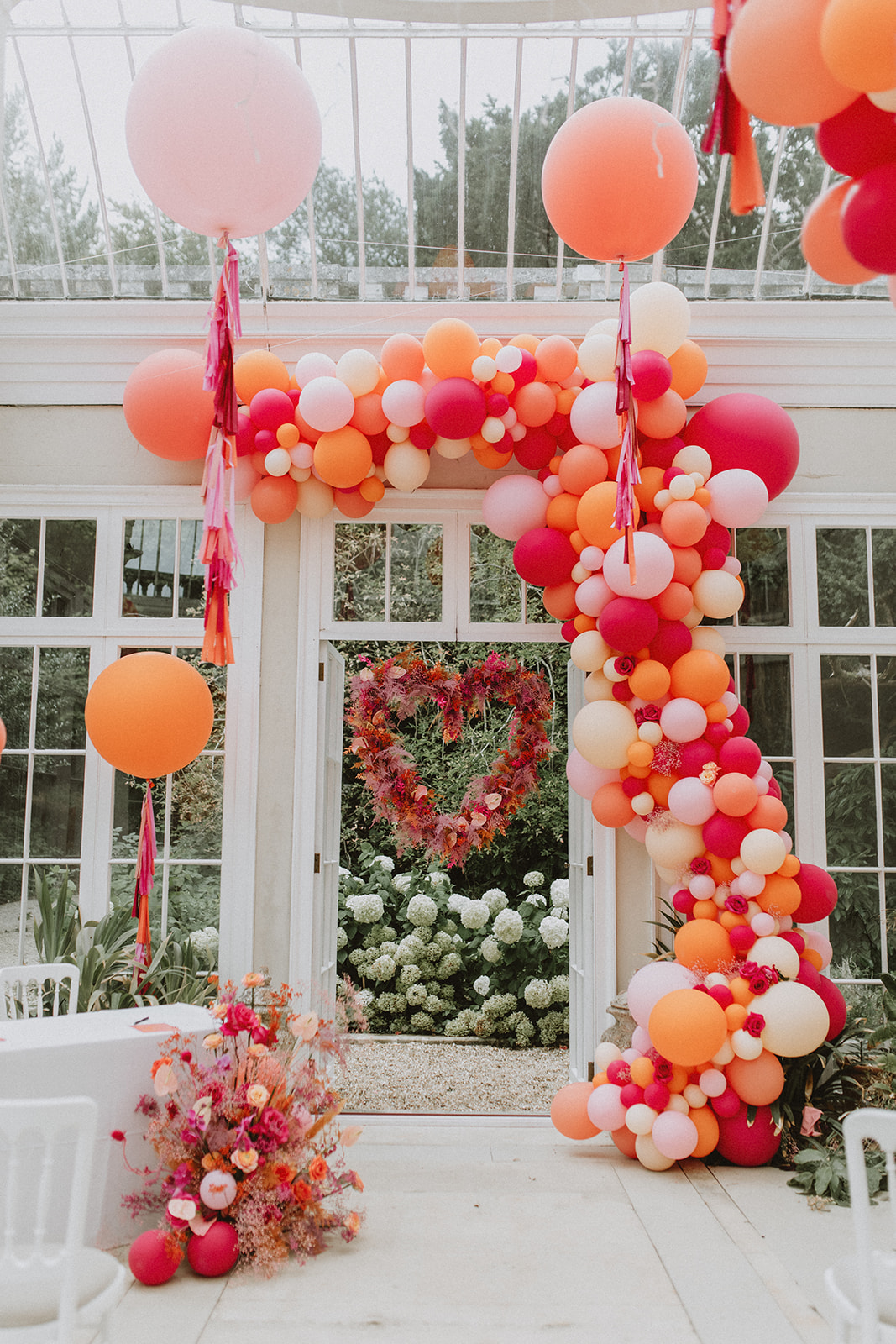 balloon arch came house wedding