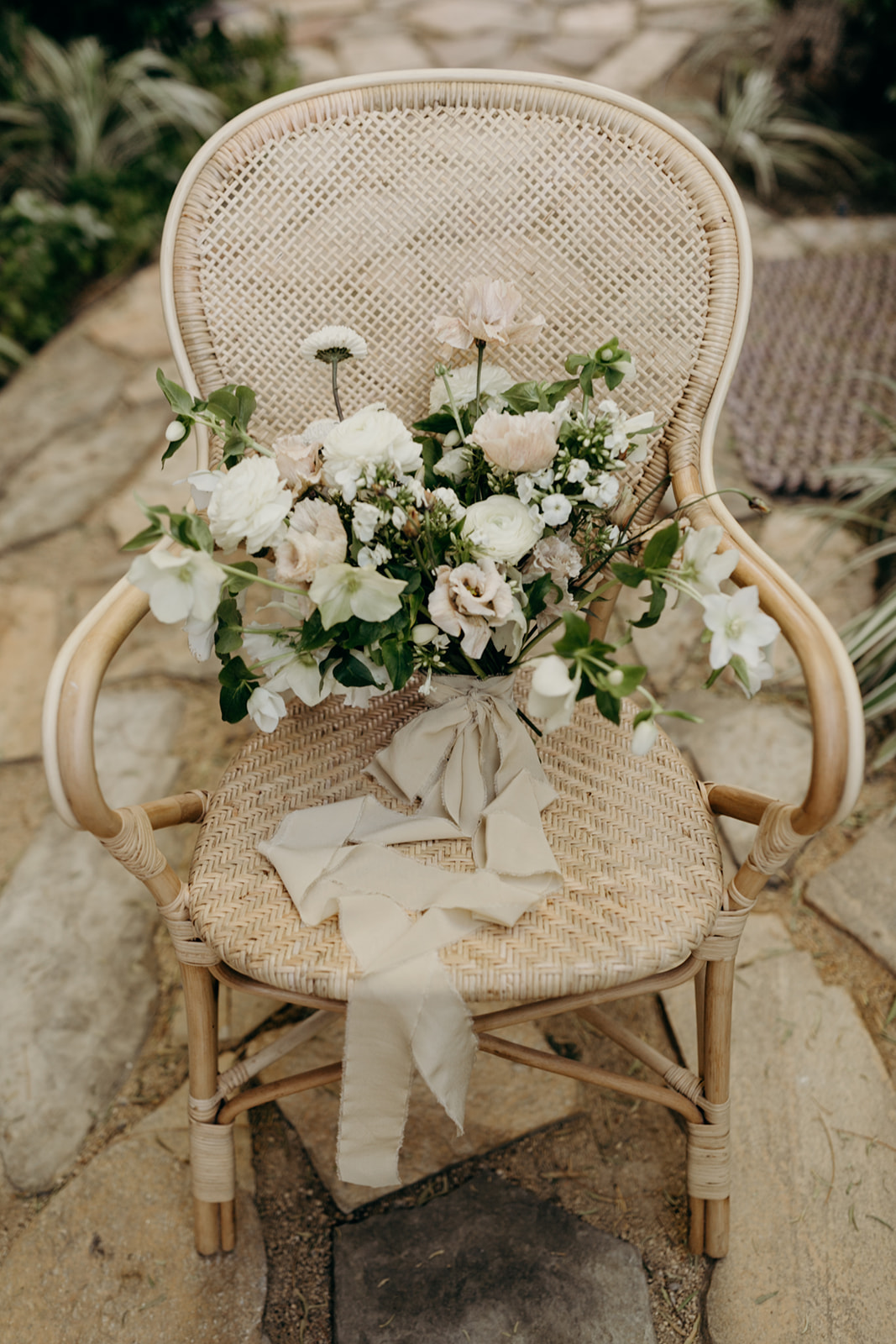white flower wedding bouquet
