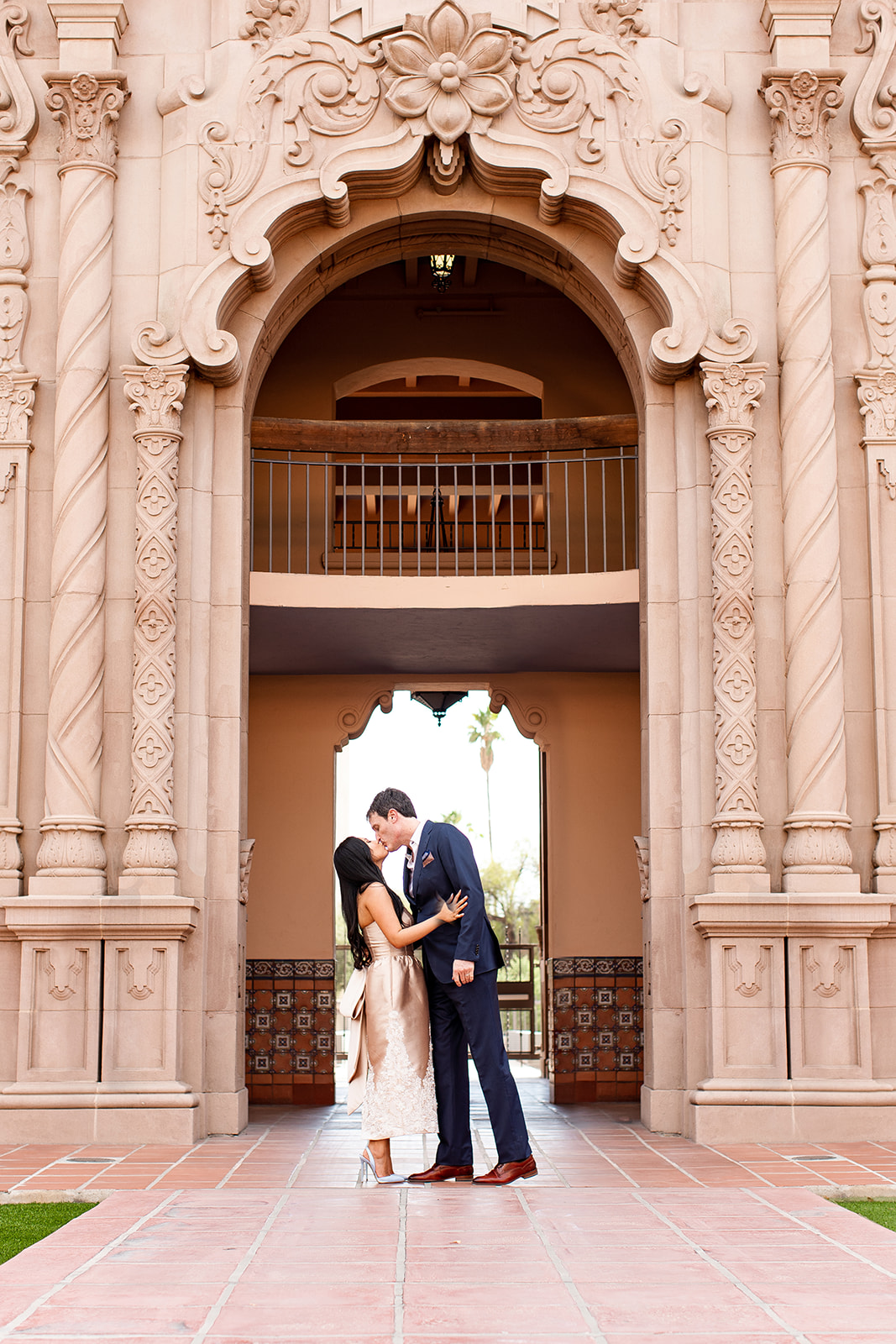 bride and groom kissing at pima county courthouse elopement in tucson