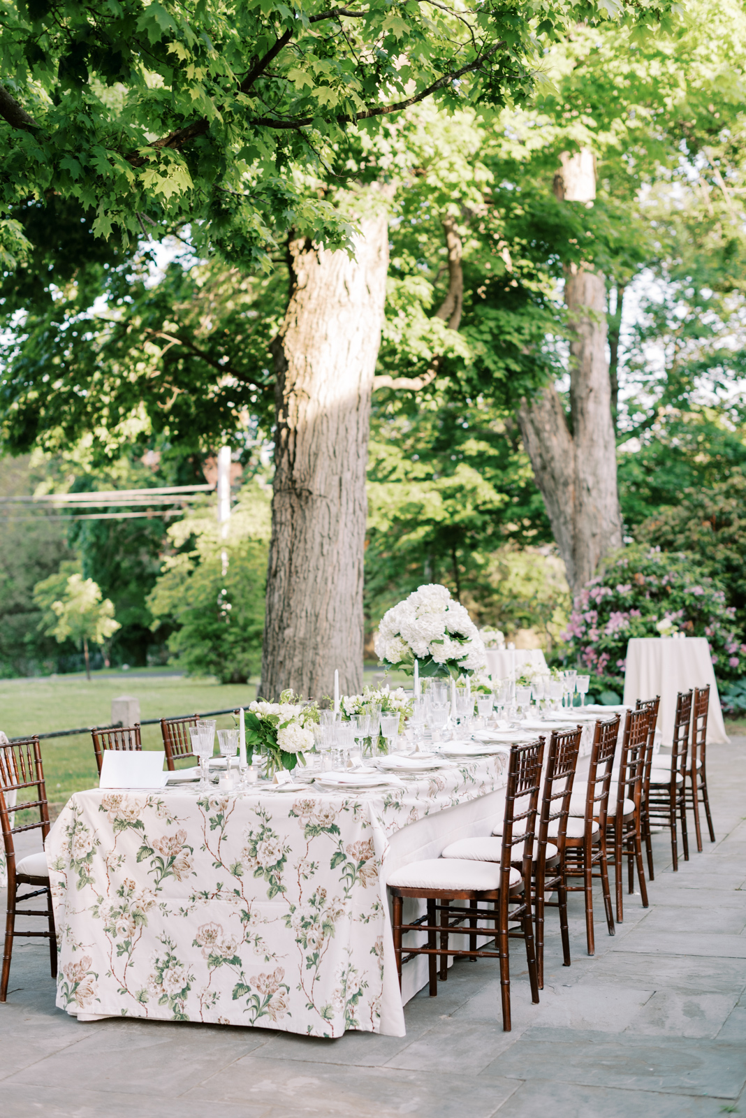 gorgeous table scape setting at a Fairfield Connecticut Wedding