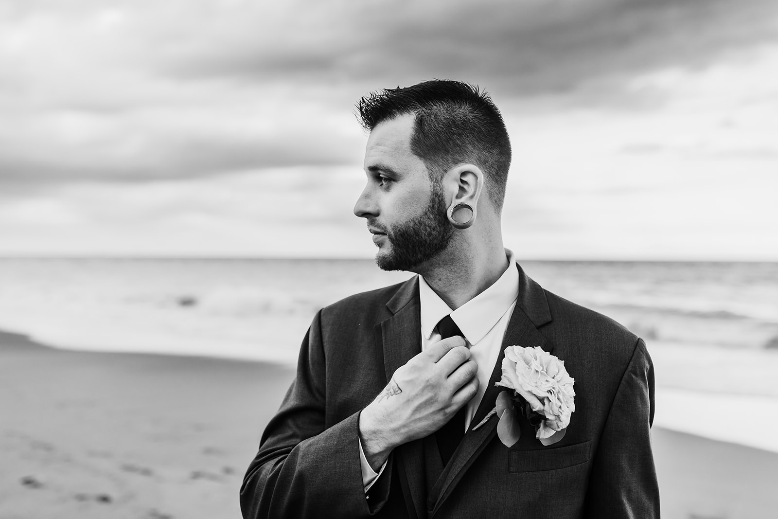 Jupiter Beach Resort Wedding Photos bride and groom portraits 