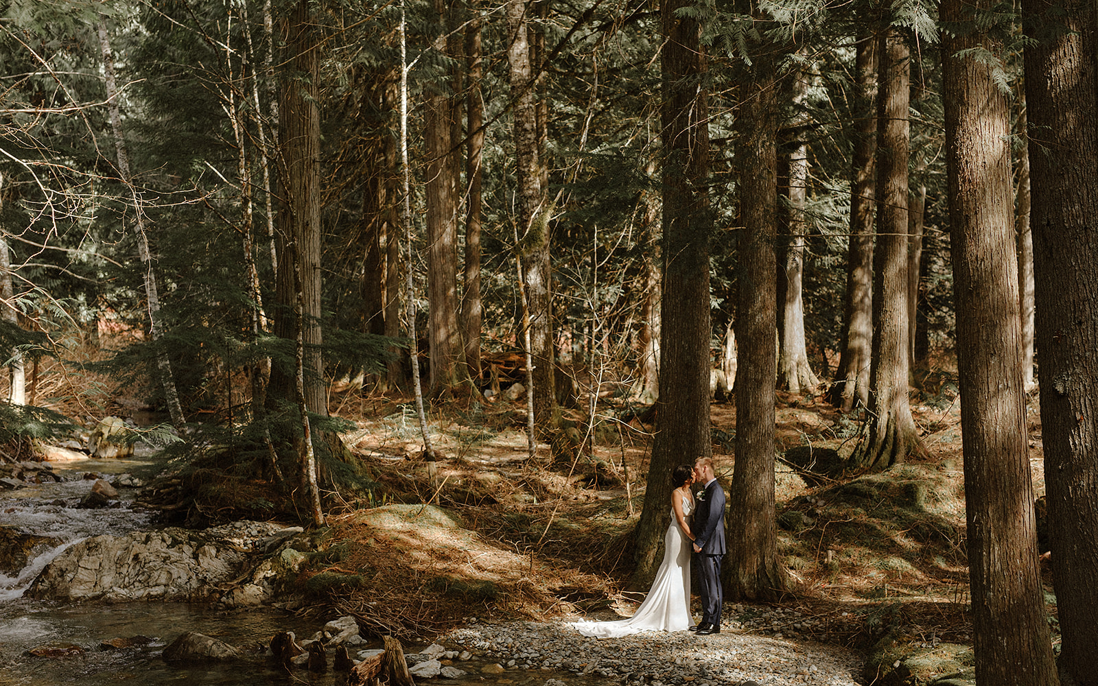 Vancouver Wedding Photographer captures Whistler wedding for romantic couple at Brew Creek