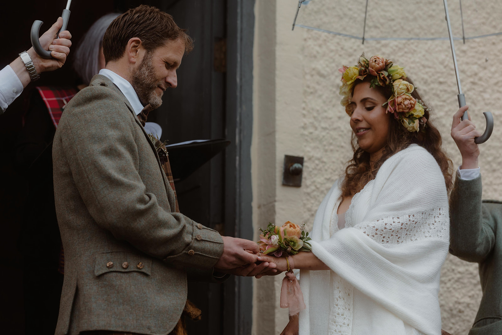 Rebecca and Simon shared their vows to each other during their Isle of Skye elopement ceremony.