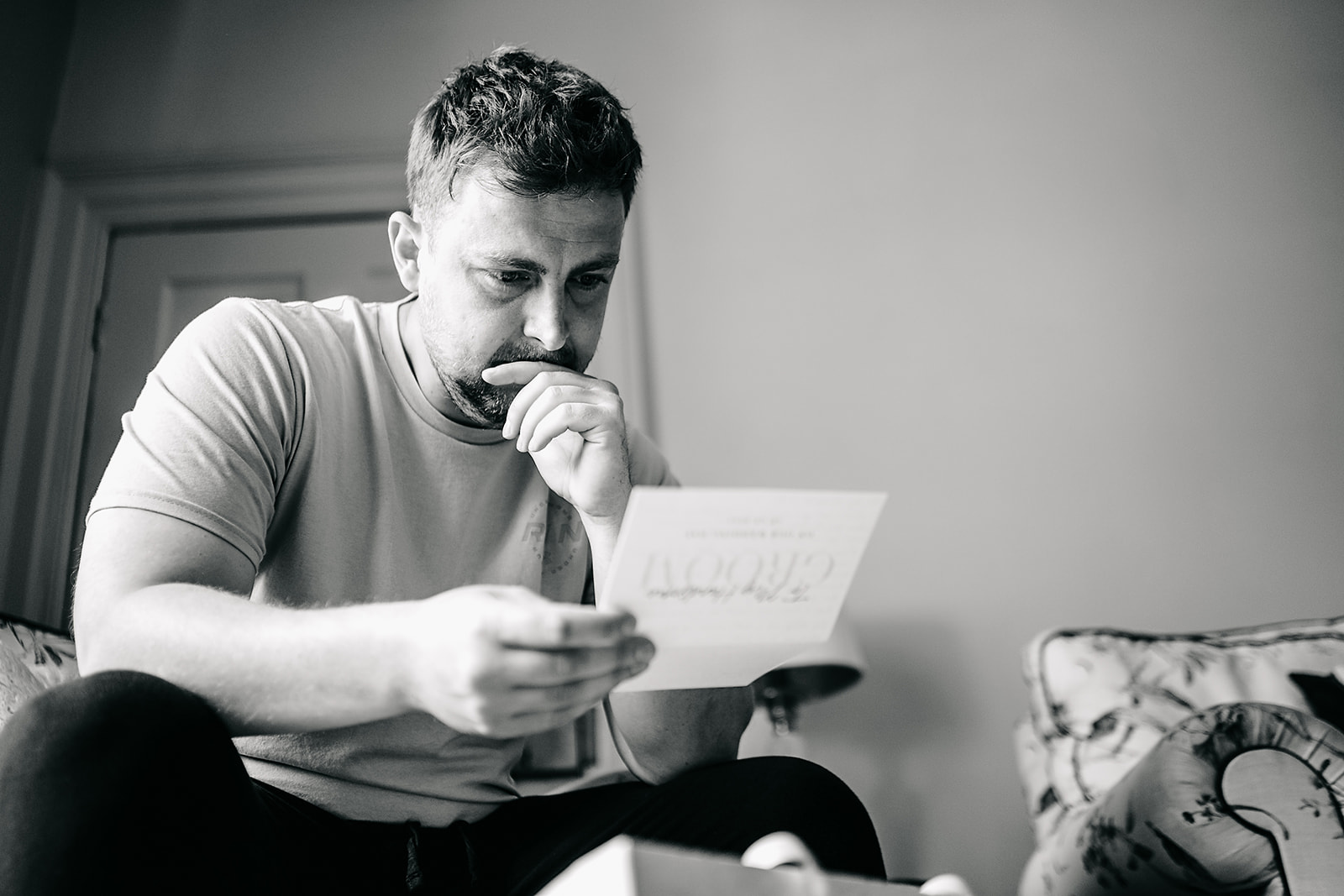 groom reading speech in the morning at hornington manor