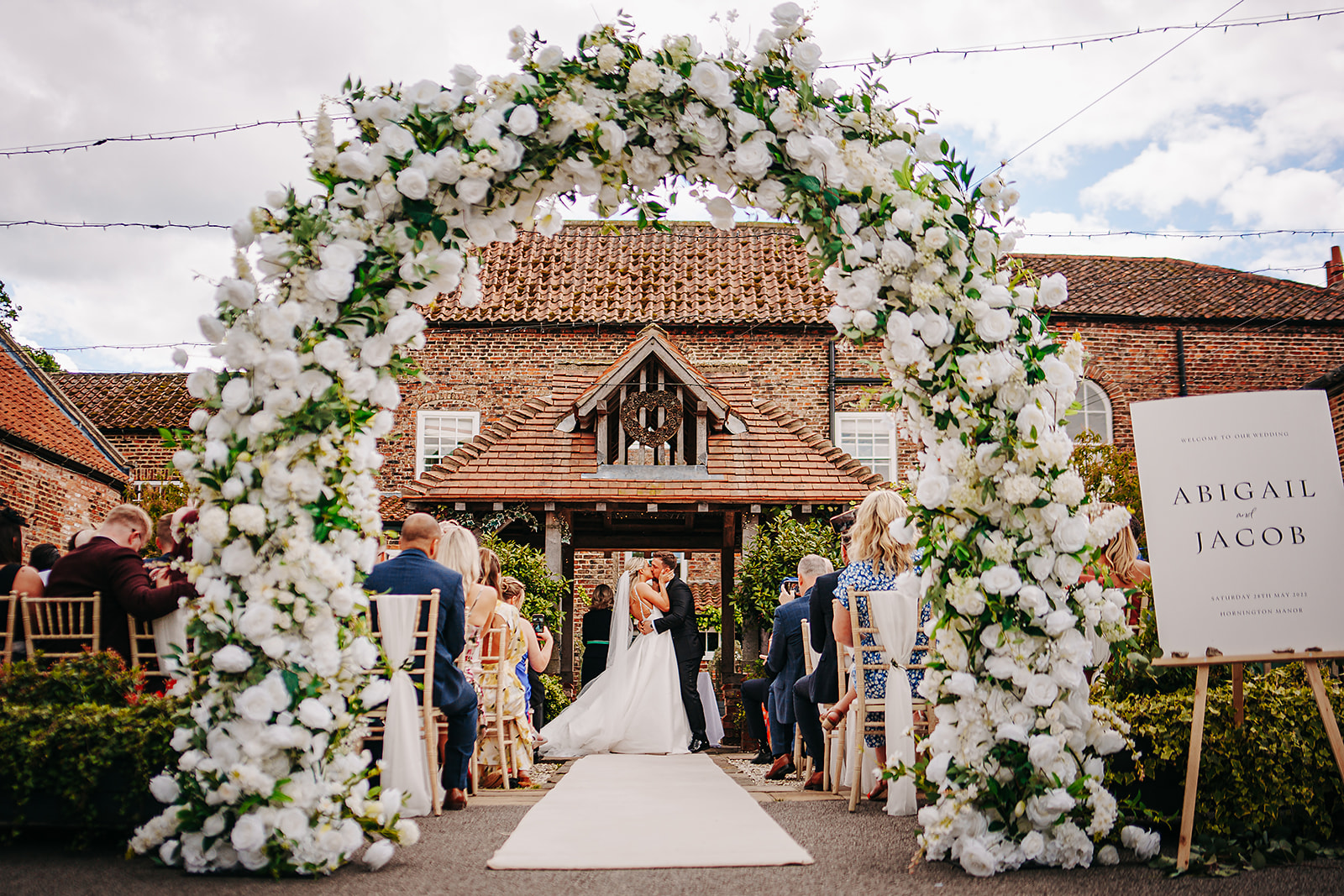 Hornington Manor outside ceremony