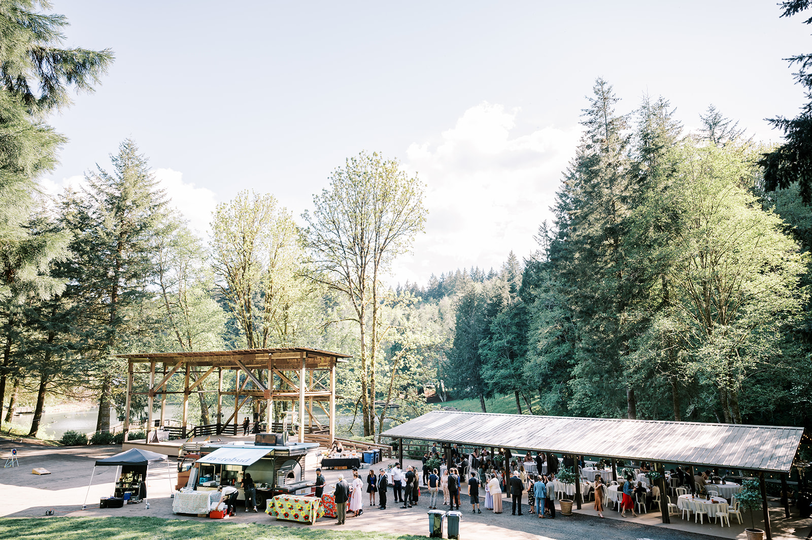 Hornings Hideout Wedding camping wedding venue in Oregon