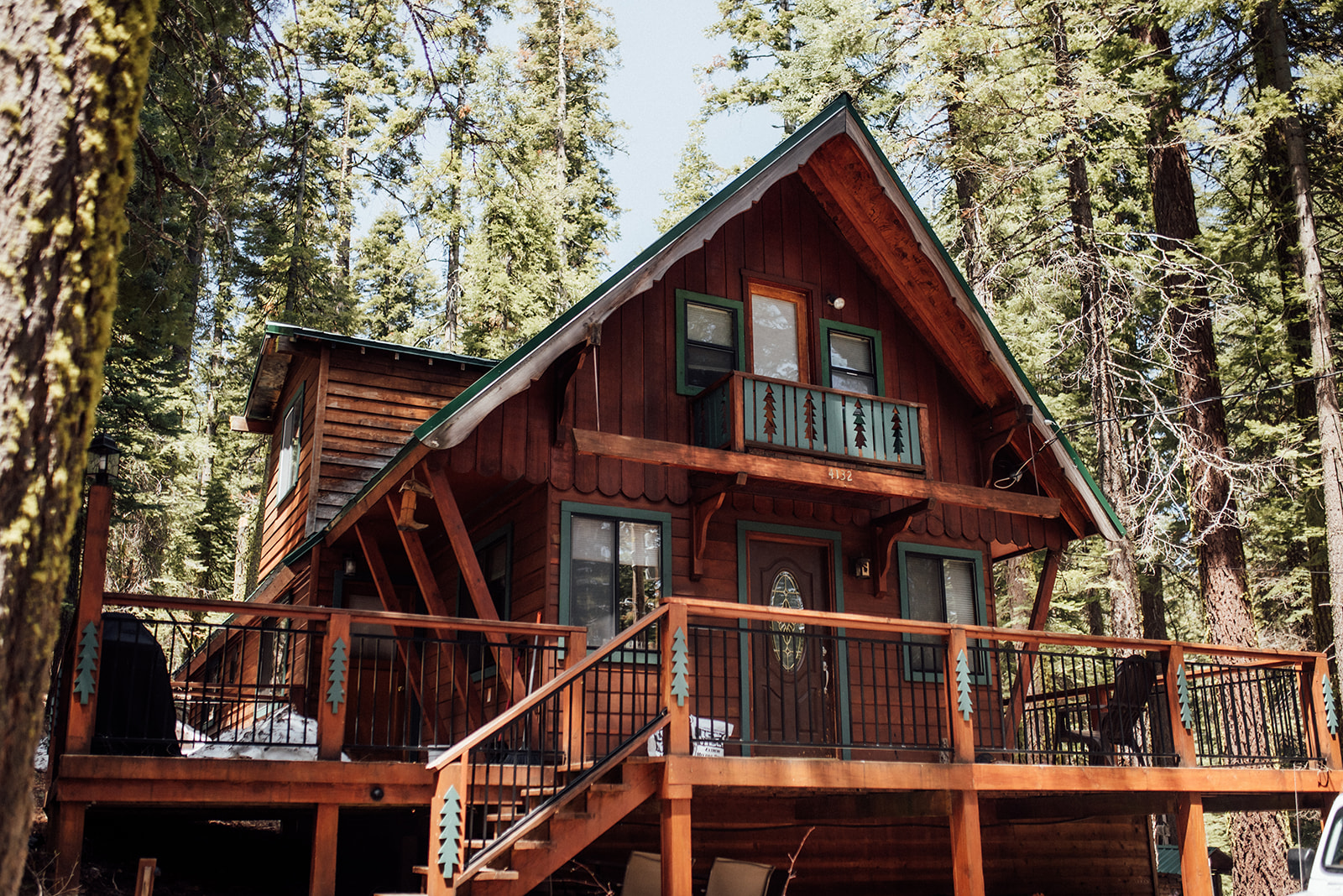 cabin airbnb in Lake Tahoe