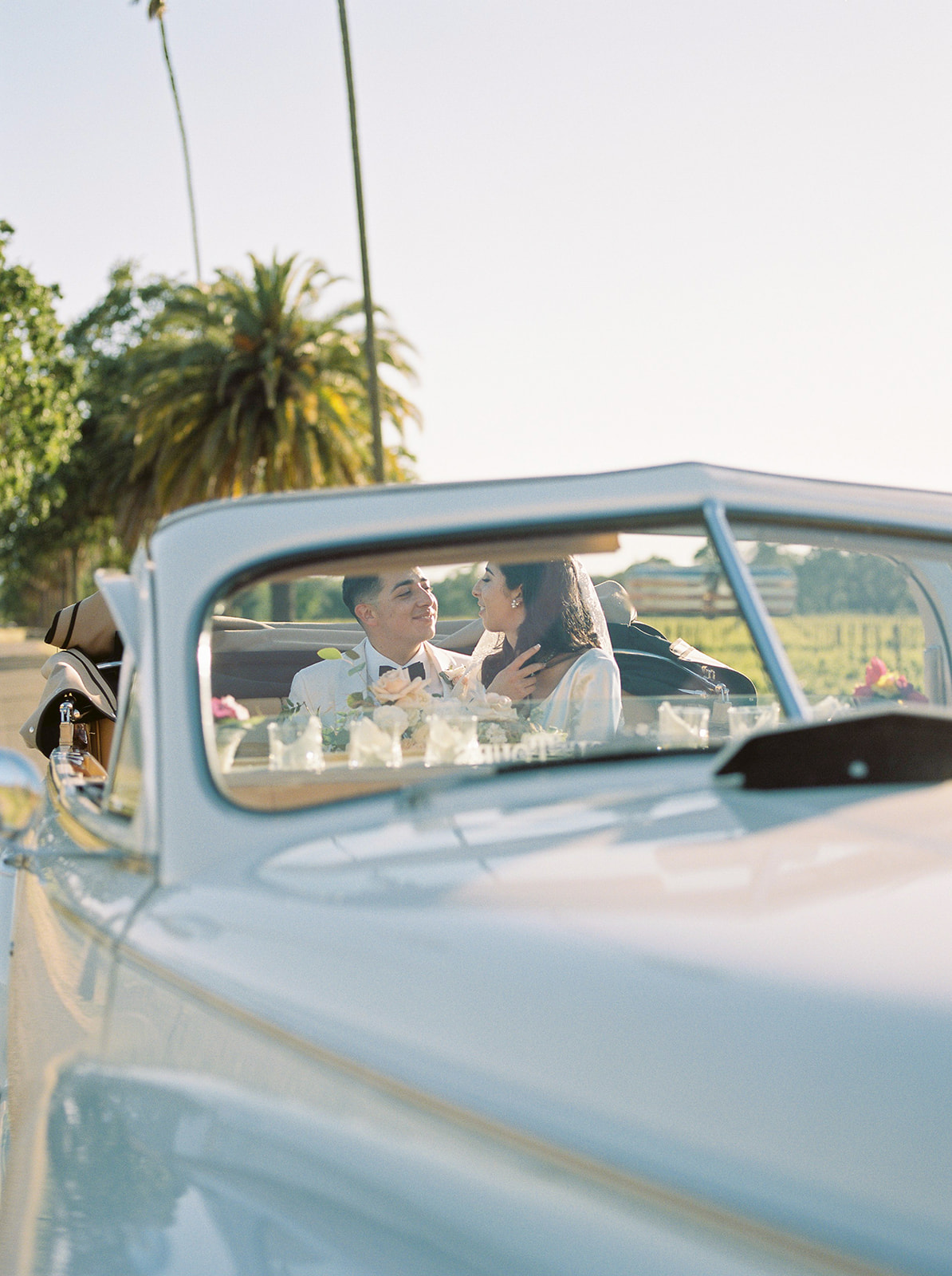 scribe winery wedding bride and groom antique car