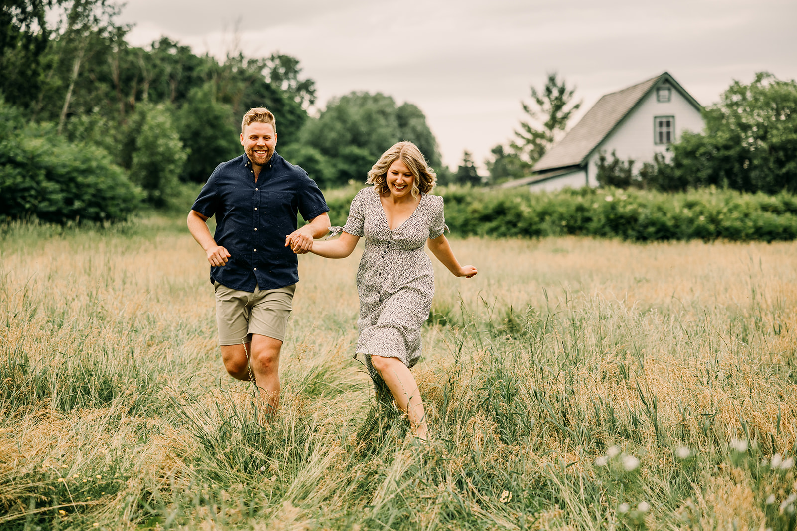 Loving couple captures precious moments in the field