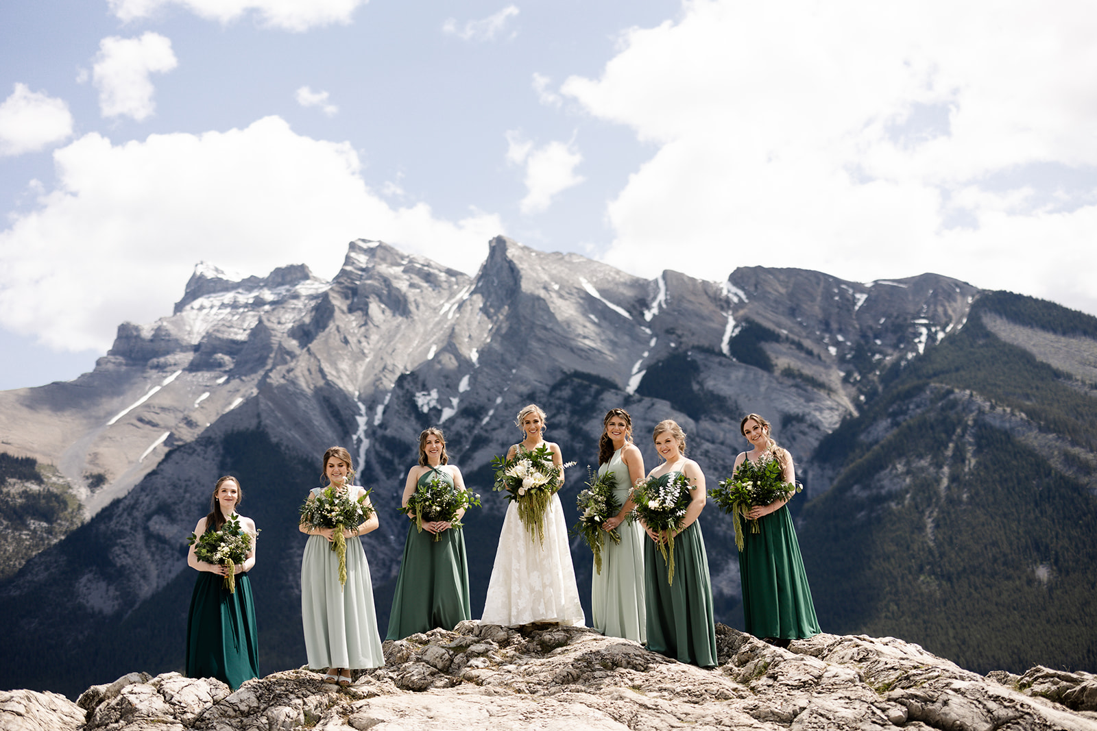 Banff wedding photographer capture wedding party