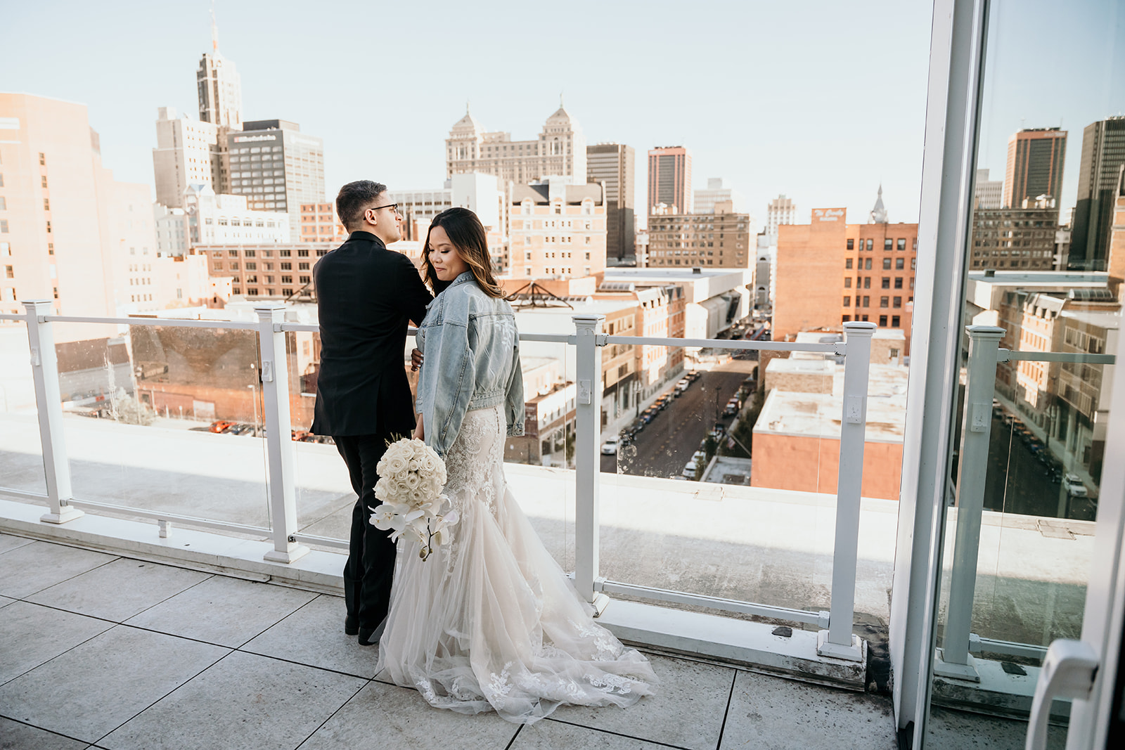 Classic wedding at the Curtiss Hotel in Buffalo, NY