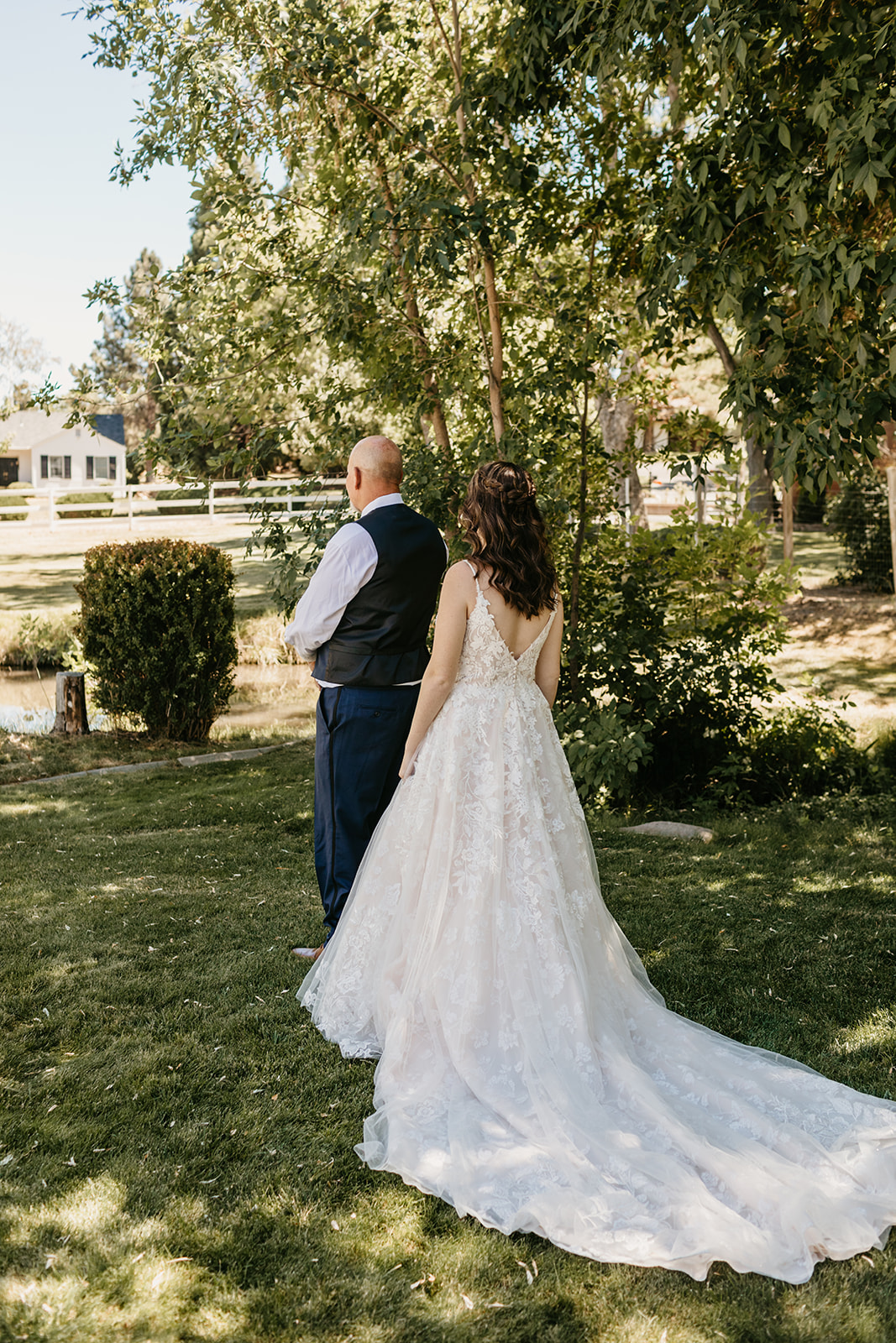 Bride's first look with her dad