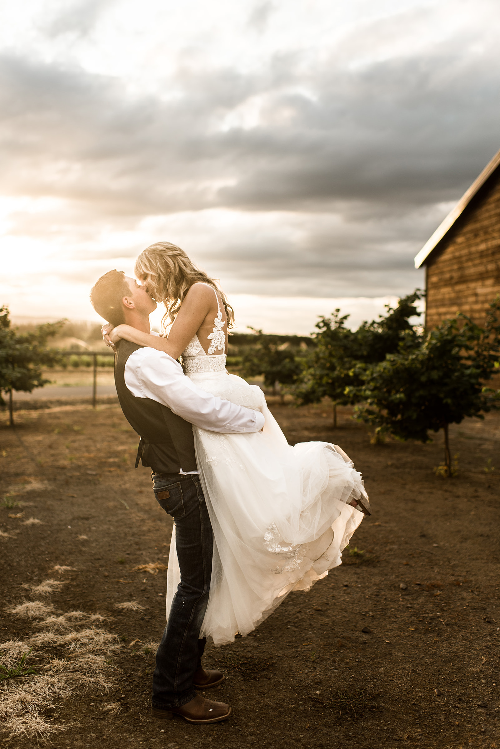sunset portraits outside the barn at countryside