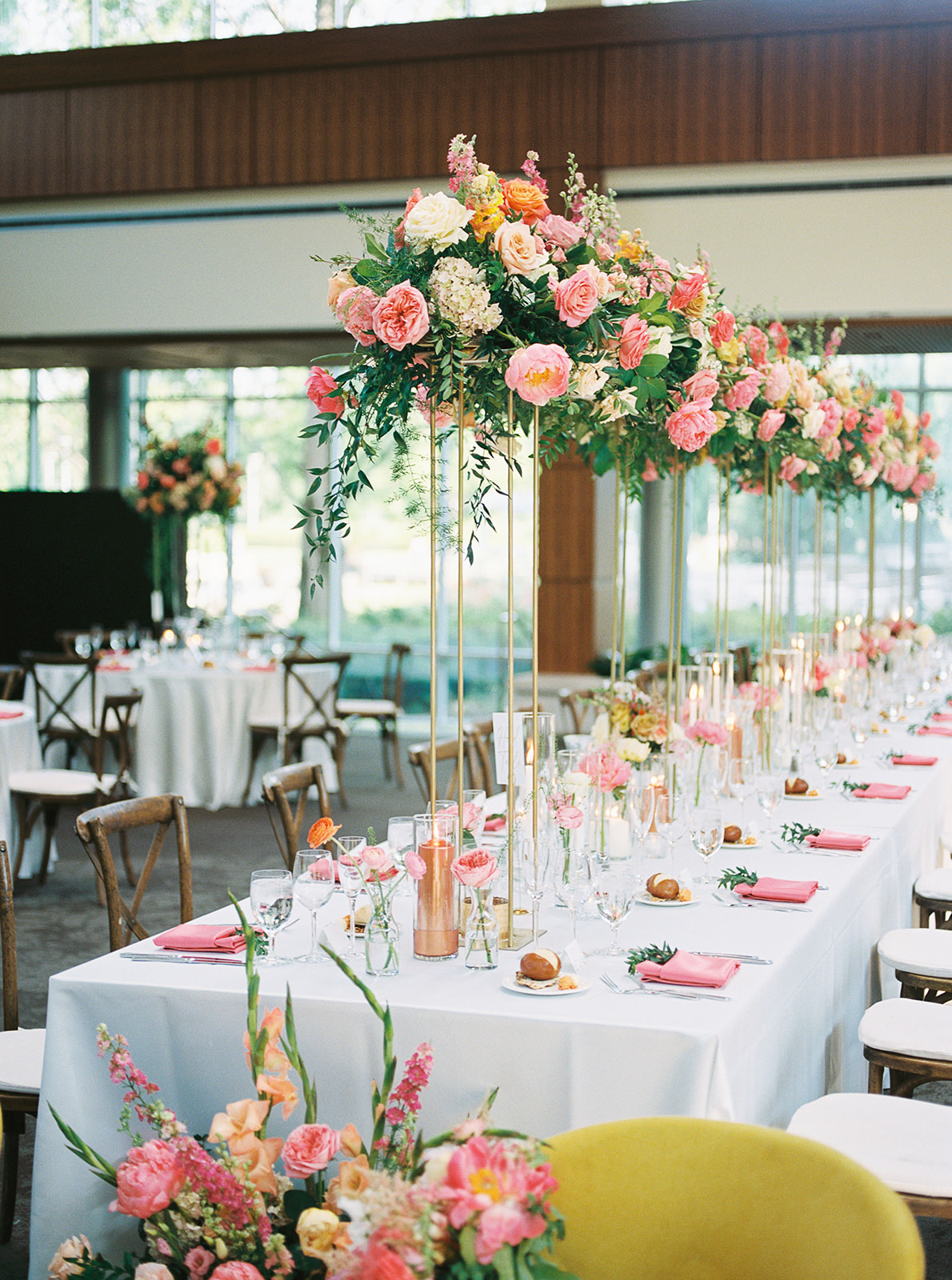 Vibrant June wedding at Newfields