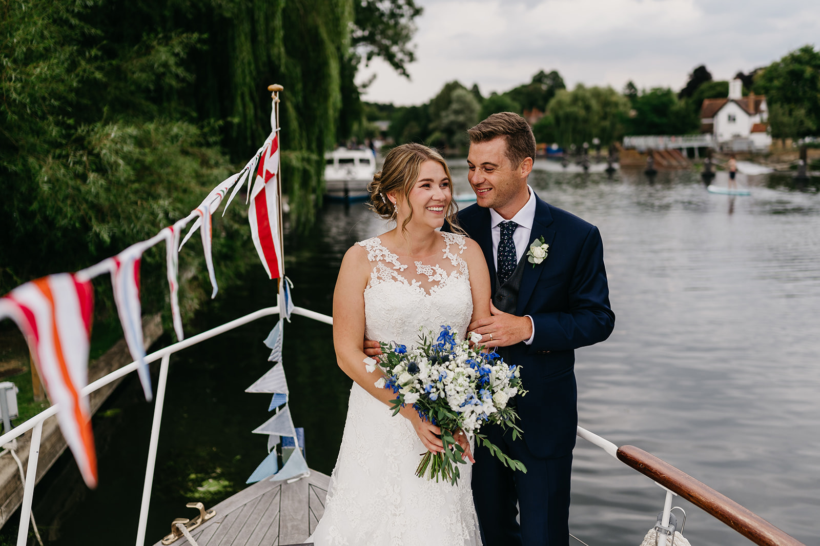 River Thames Wedding Couple