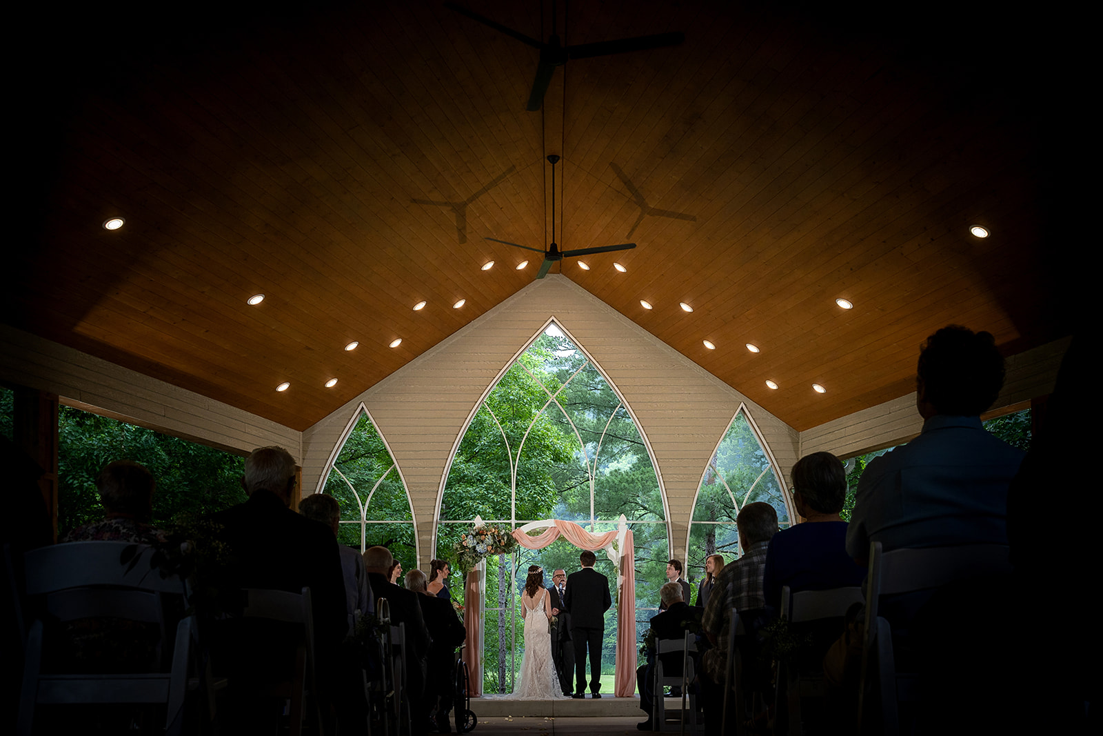 Winnebago Springs Serenity: MN Wedding Venue by La Crosse photographer, Jeff Wiswell of J L Wiswell Photography