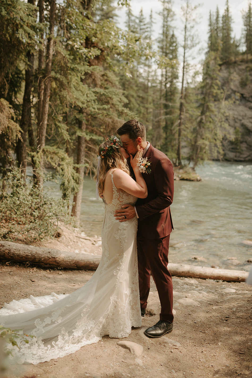 Intimate wedding along the Maligne Canyon