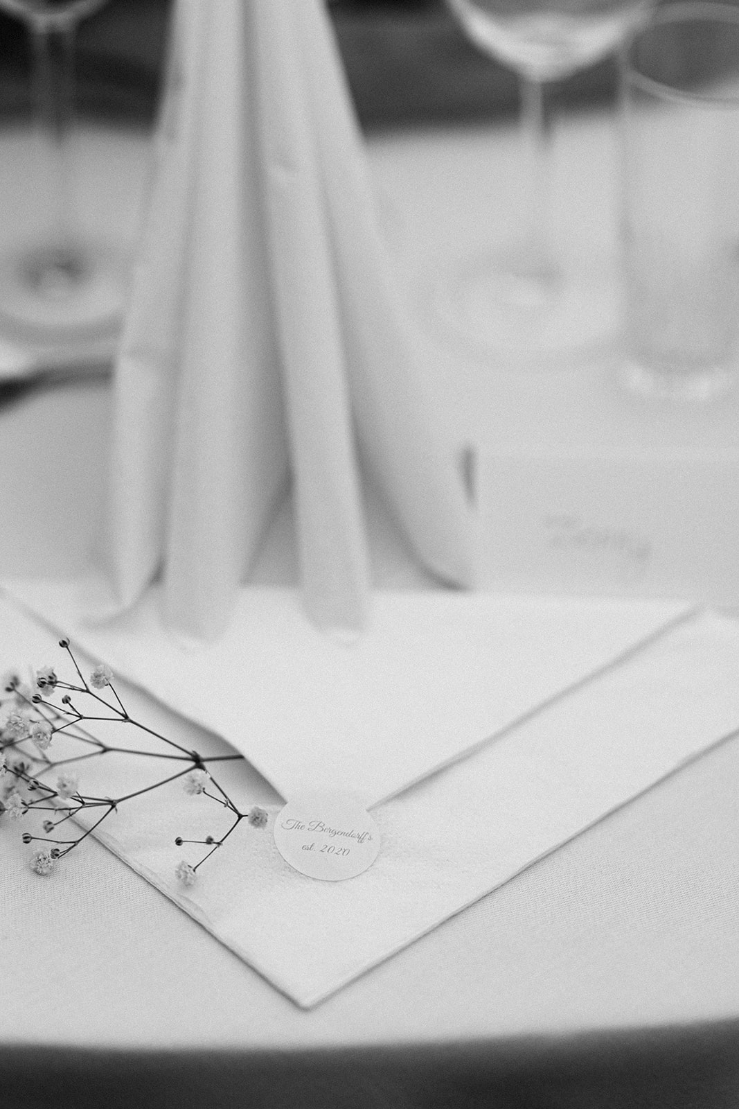 wedding dinner table setup details