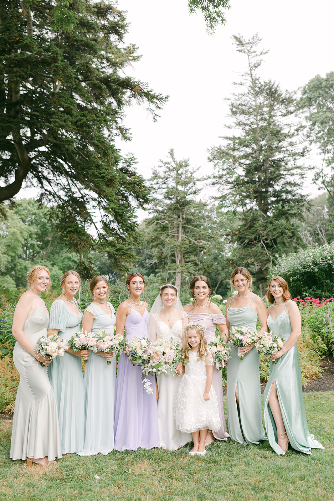 bridesmaids at glen manor wedding
