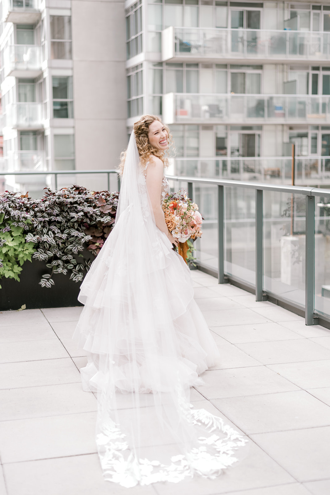 Bridal Portrait on Rooftop Downtown Toronto
