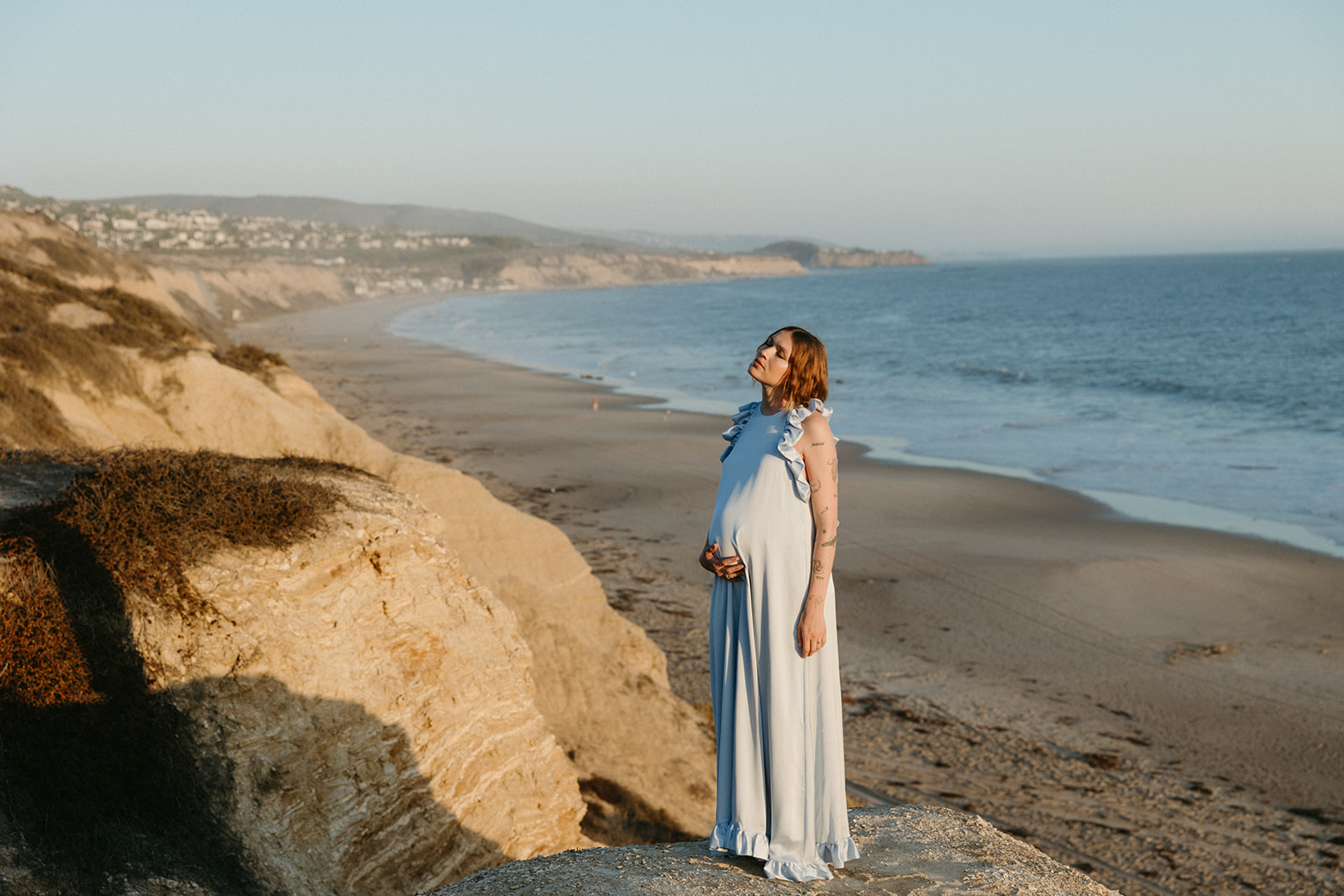 modern-high-fashion-maternity-session-california-photography