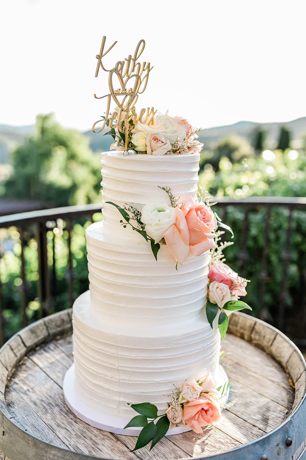 Serendipity garden wedding cake vendor