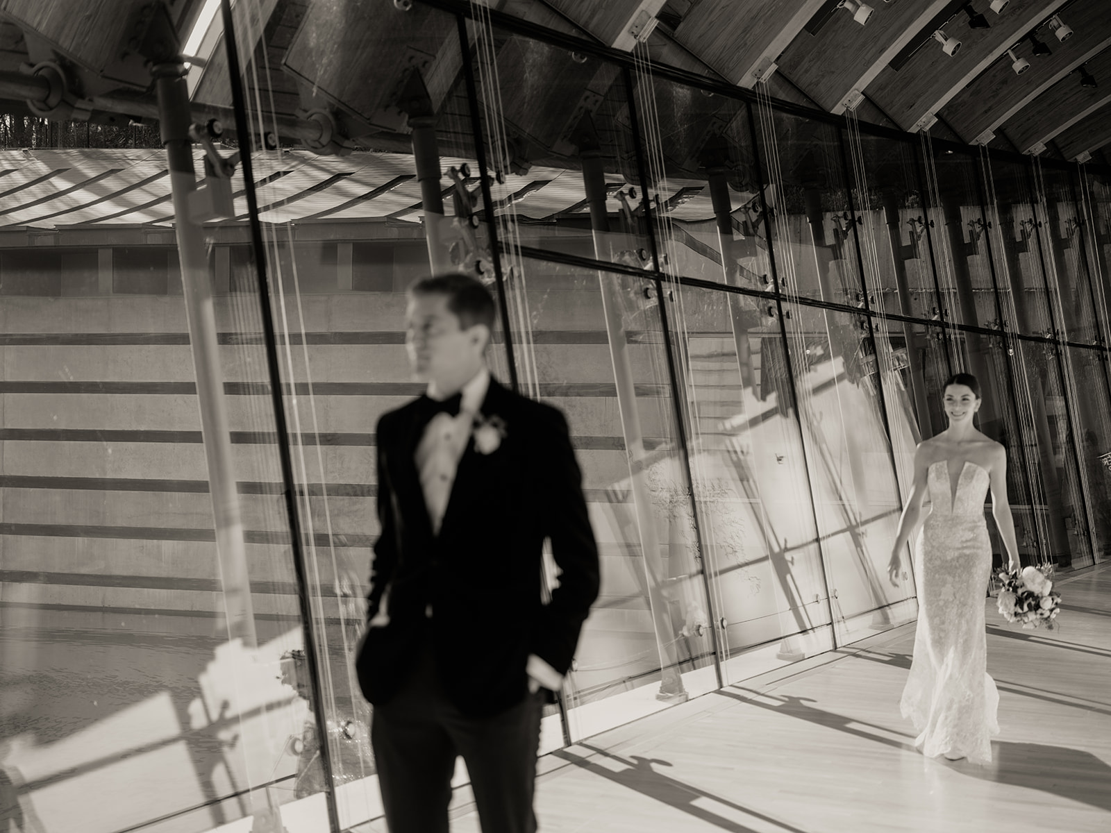  BEAUTIFUL WEDDING AT CRYSTAL BRIDGES MUSEUM