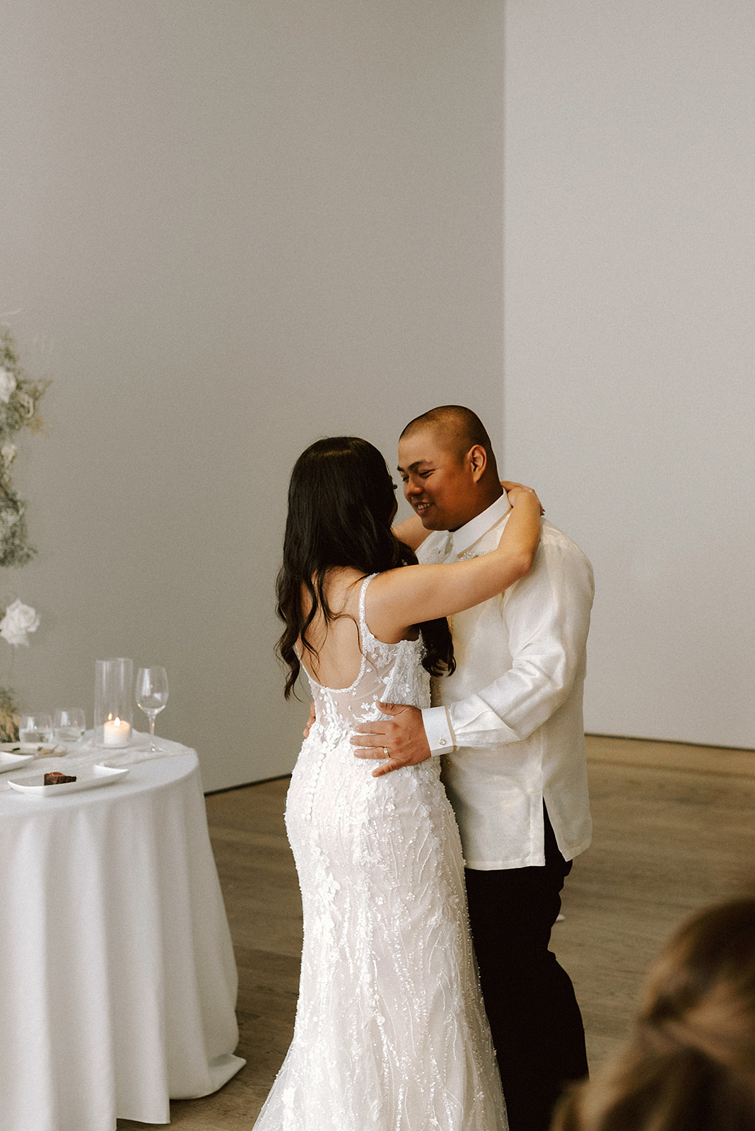 Vancouver wedding photographer capture photos of couple's wedding at Polygon Gallery