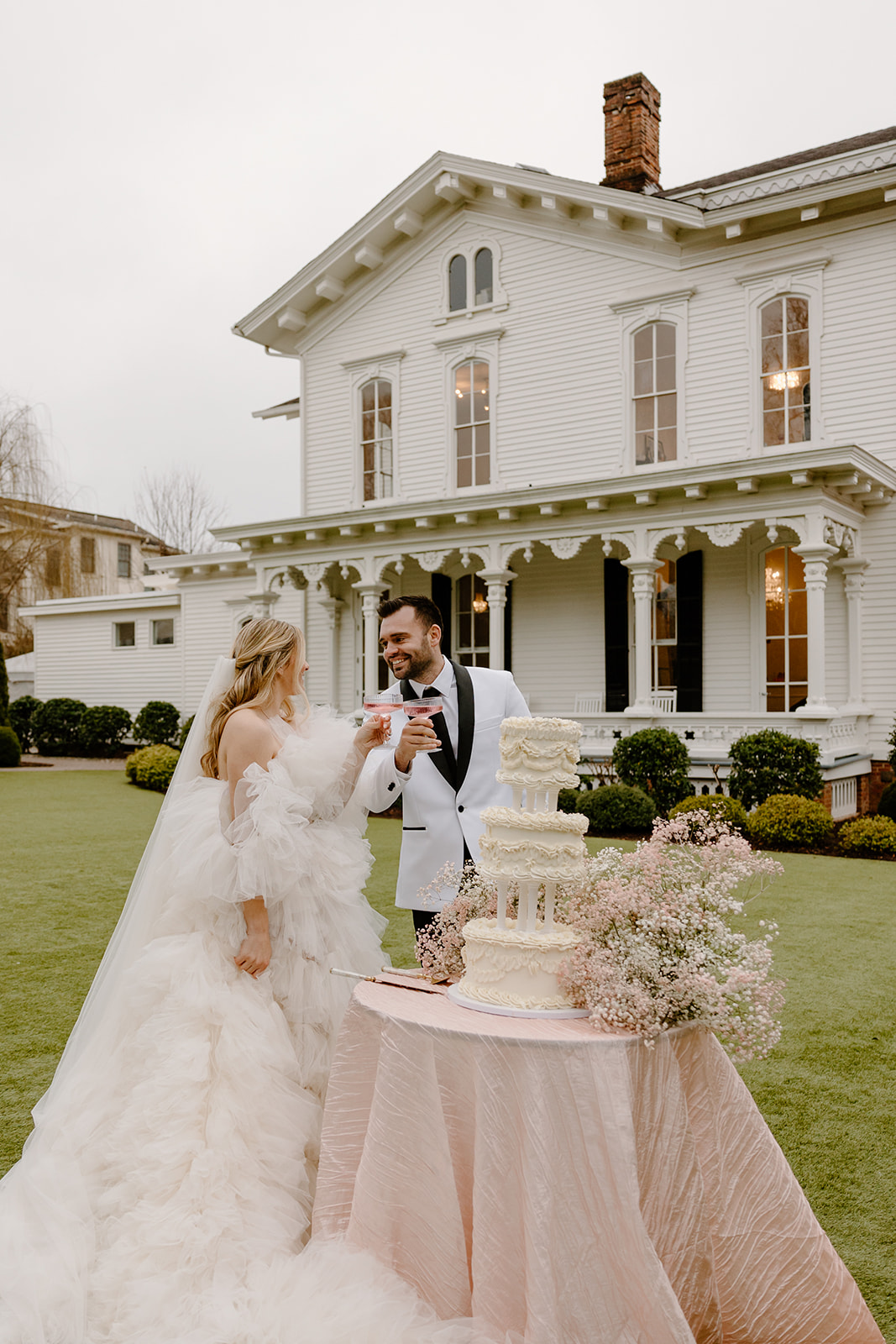 downtown Raleigh wedding venue Merrimon-Wynne House styled elopement raleigh elopement photographer pink wedding details