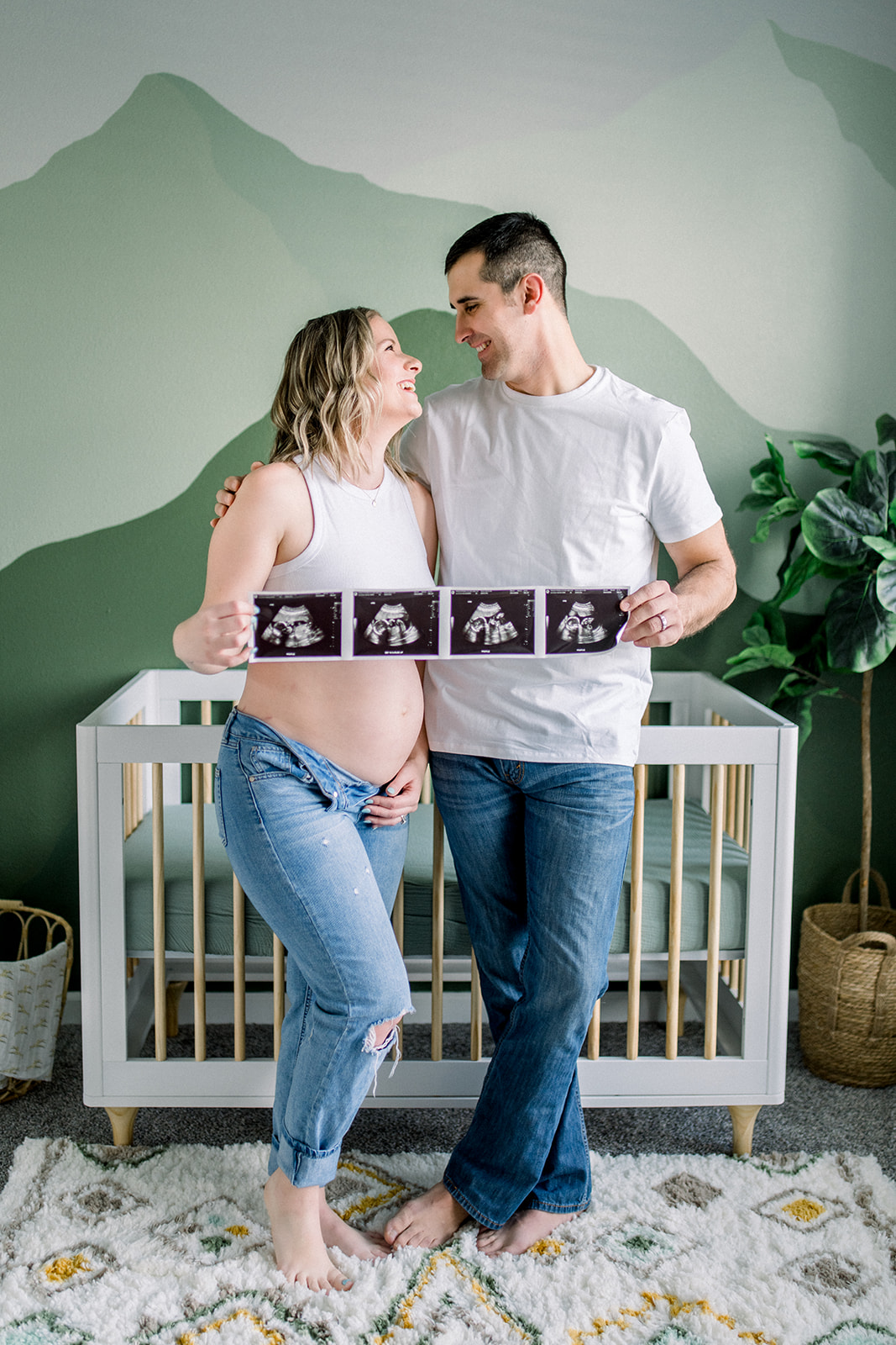 In home maternity photo shoot Sonora, CA photographer