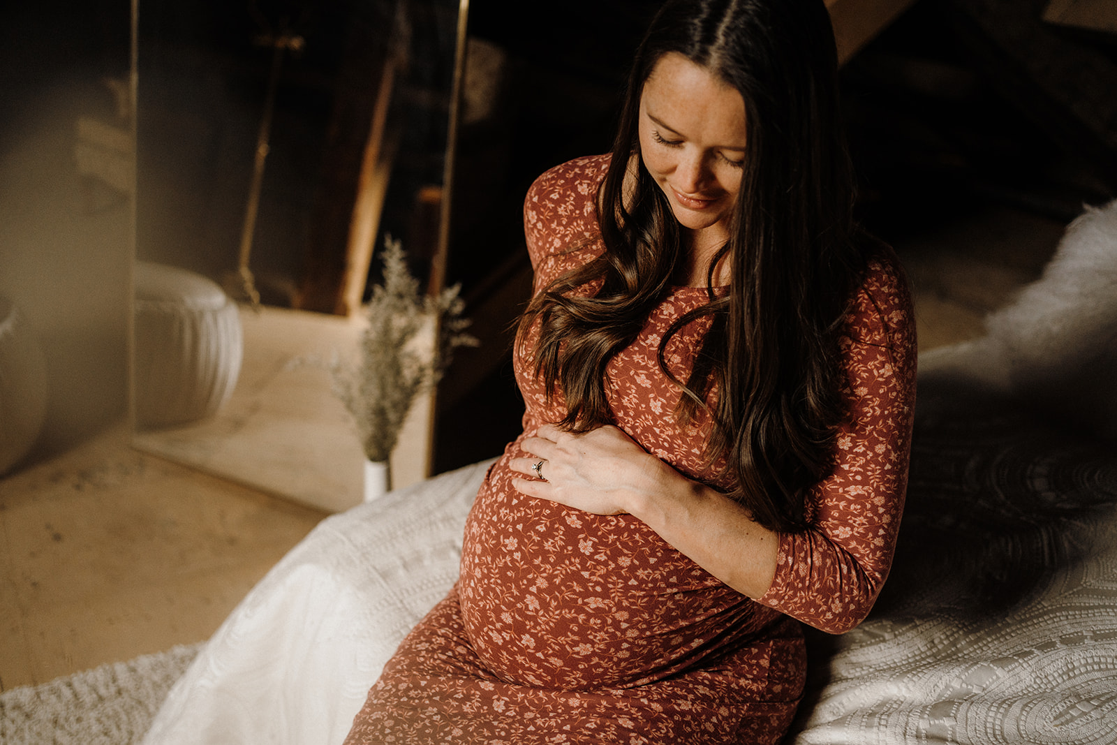 Maternity at Millworks photos by Effie Edits Inc