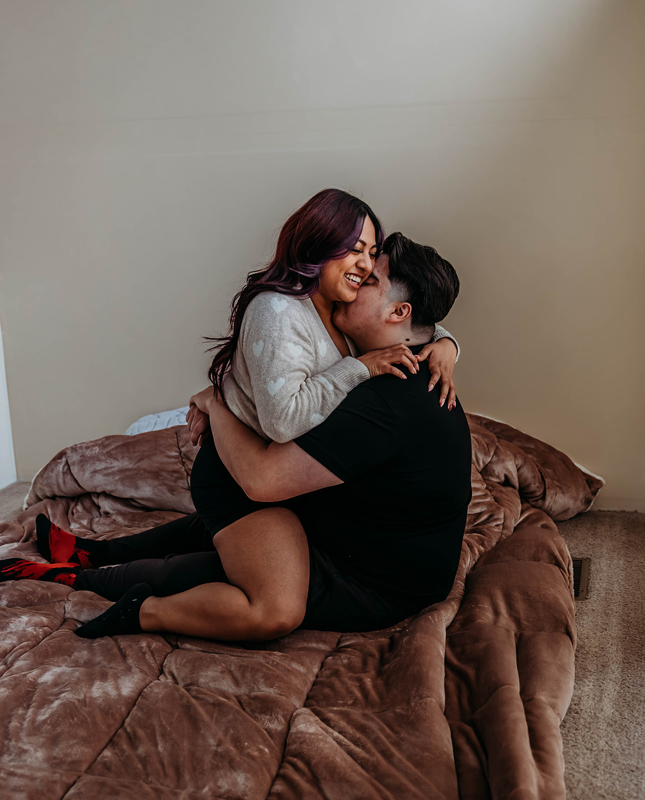 in-home couples session in Mount Vernon, Washington 