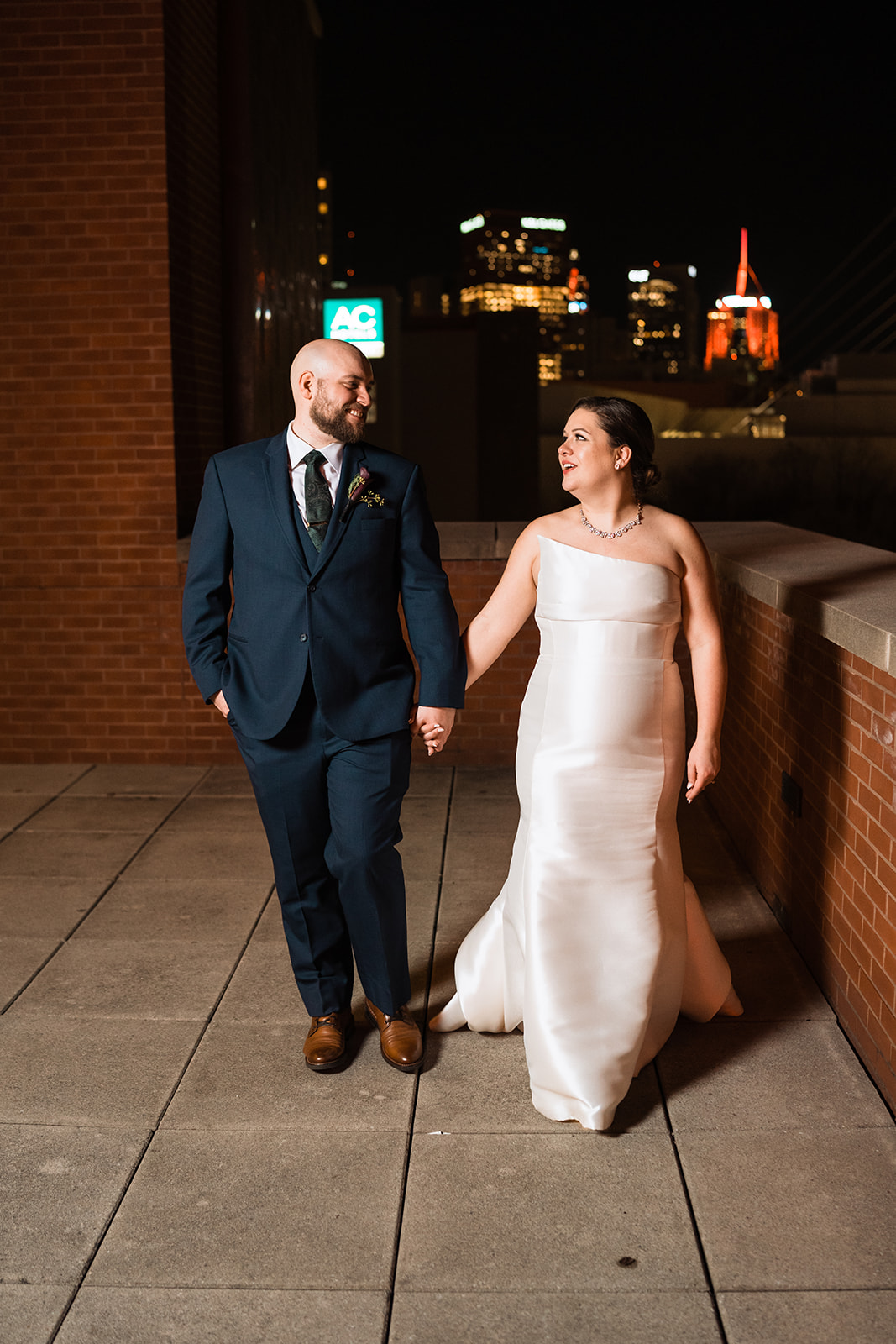 A wedding couple on the roof at a Heinz History Center Wedding