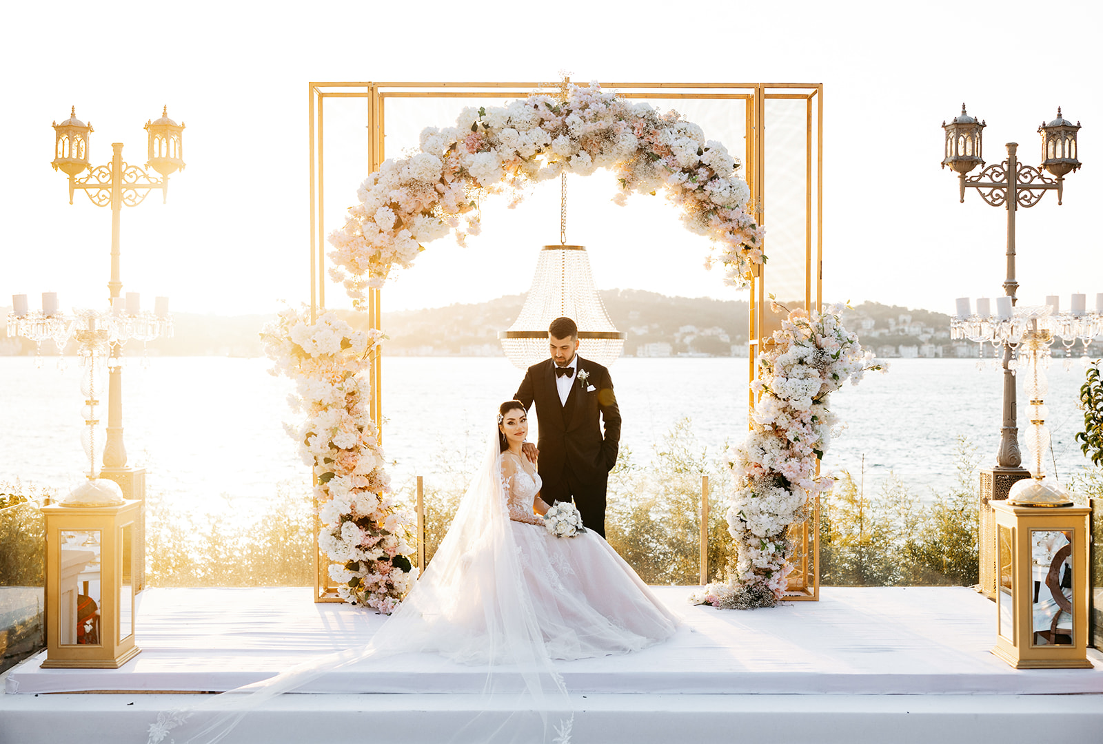 Best Istnabul Wedding Elopement Photographer