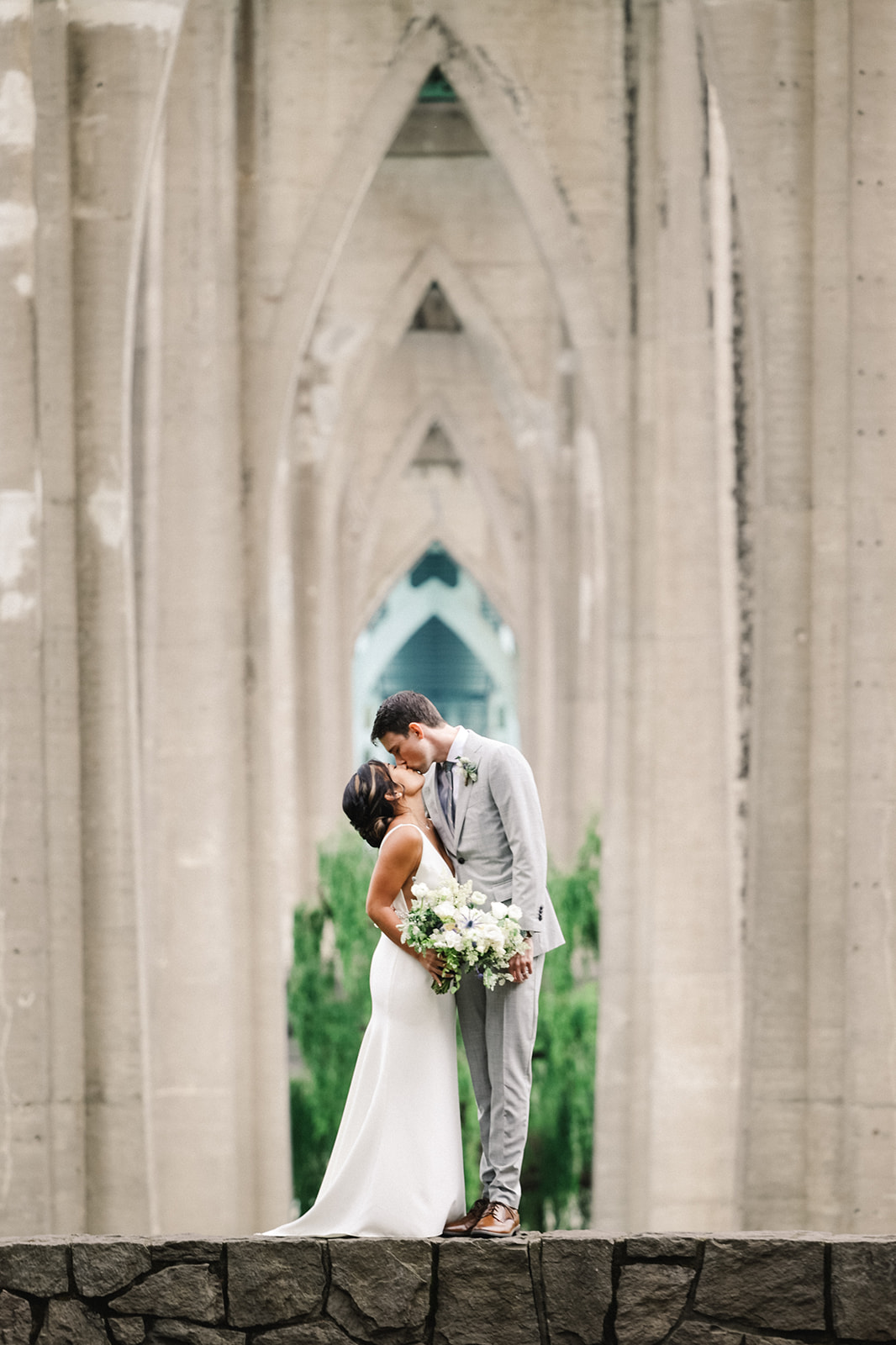 Best PDX Oregon Wedding Elopement Photographer