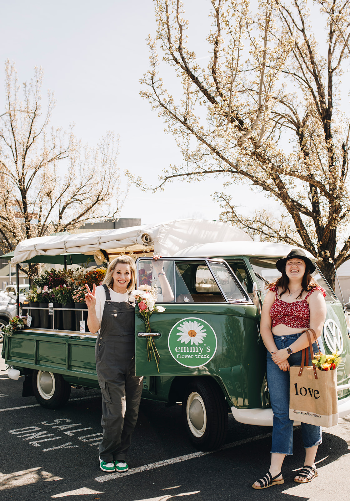 Brand photoshoot for Earthling Co. and Emmy's Flower Truck in Reno, Nevada