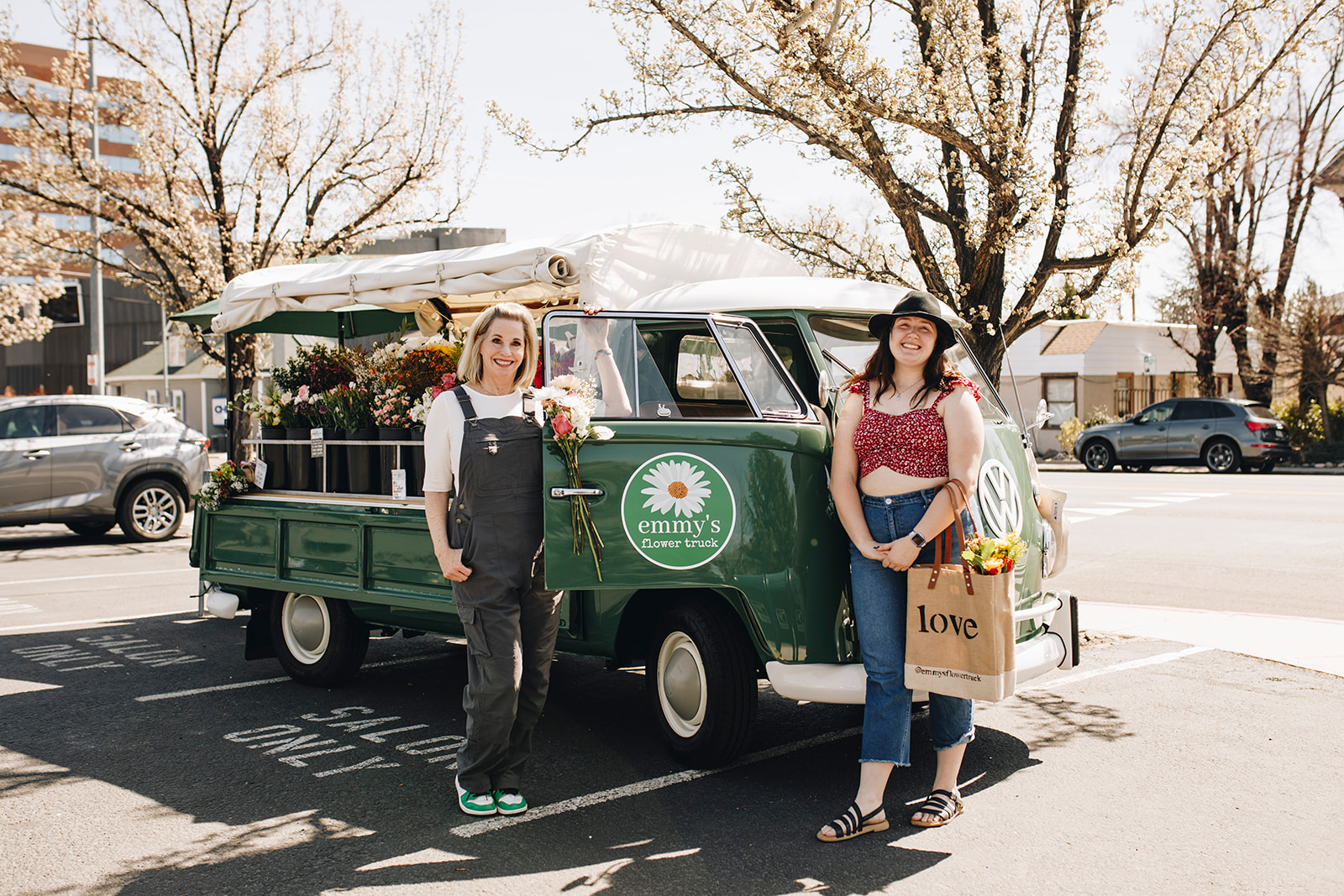 Brand photoshoot for Earthling Co. and Emmy's Flower Truck in Reno, Nevada